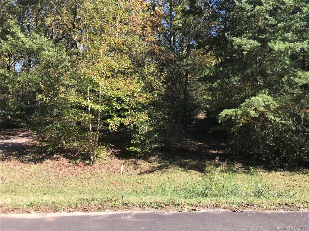Nice private flat and wooded lot for your dream home. Country living at its best with easy access to Rock Hill and York.