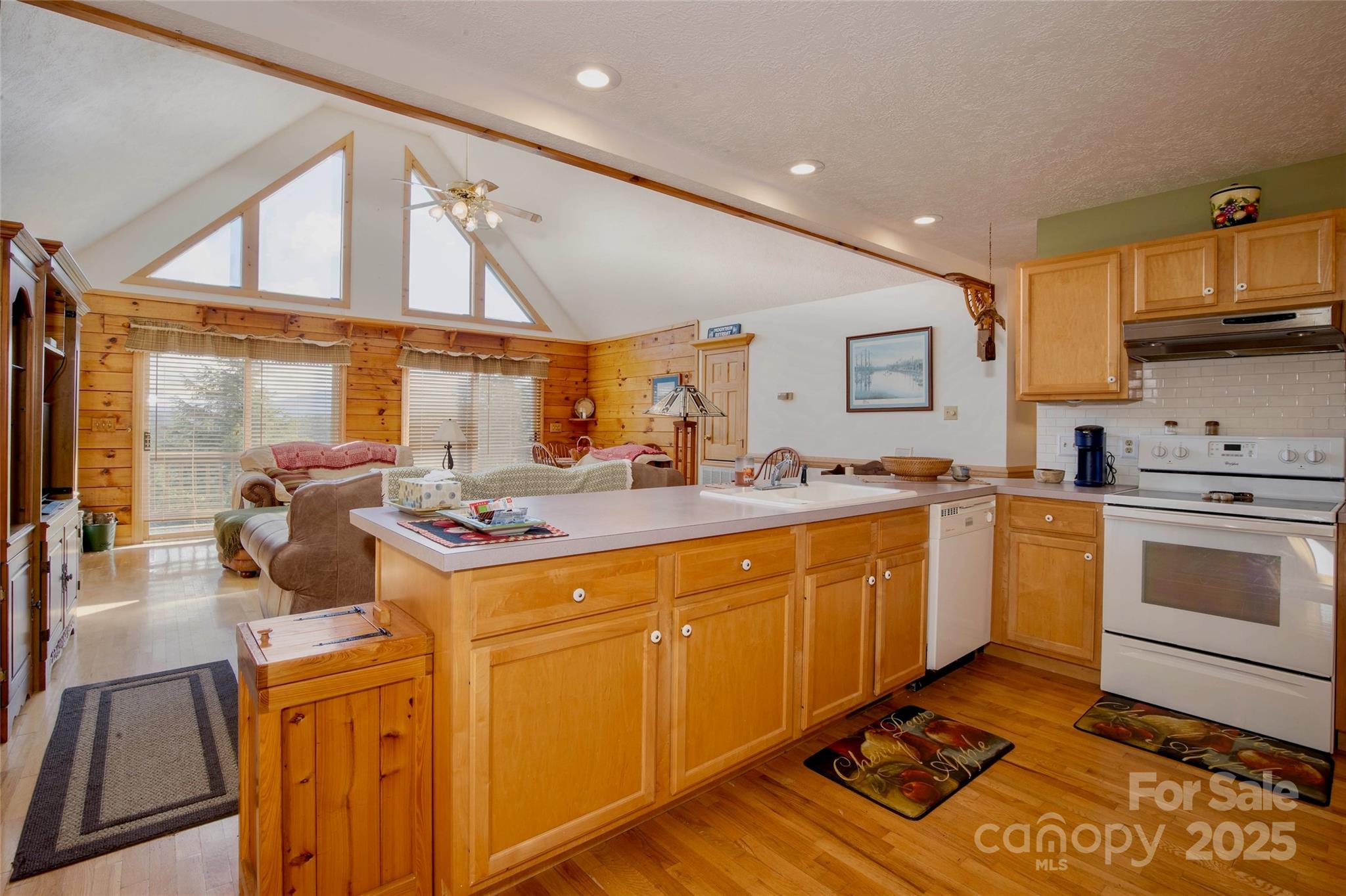 Alpine Mountain - Residential