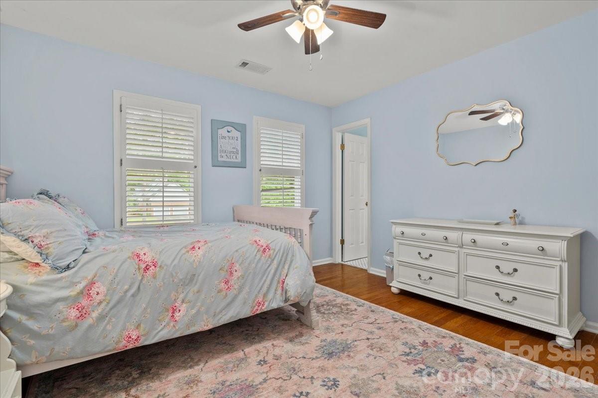 Country Club Acres - Residential