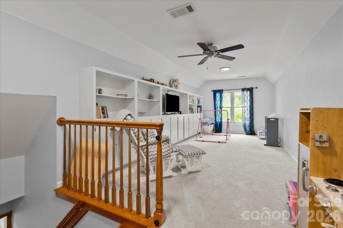 Country Club Acres - Residential