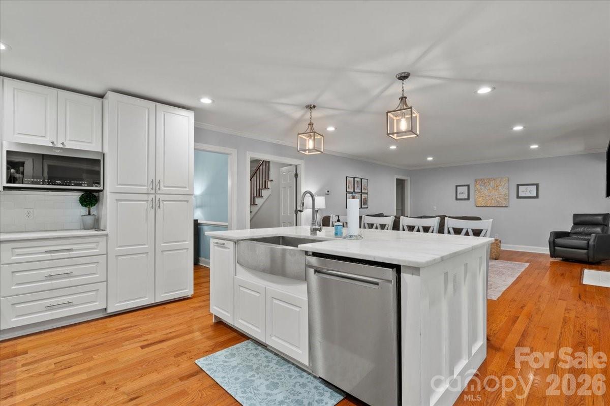 Country Club Acres - Residential