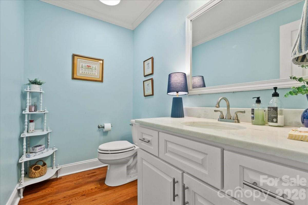 Country Club Acres - Residential