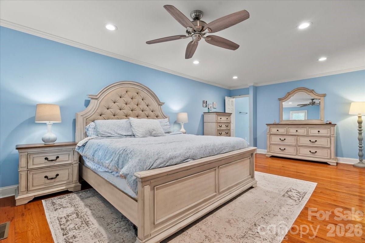 Country Club Acres - Residential
