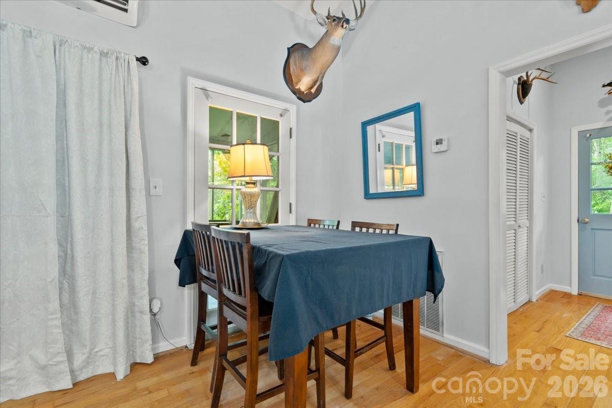 Country Club Acres - Residential
