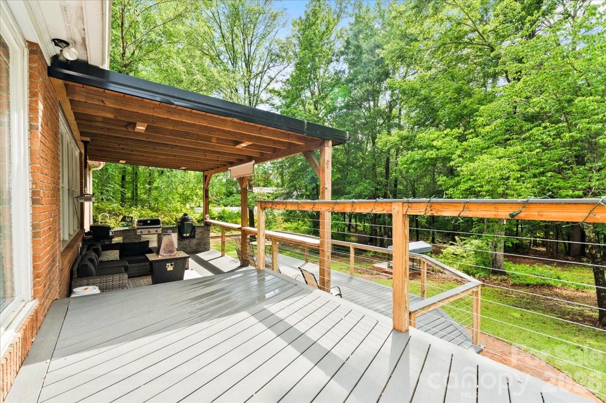 Country Club Acres - Residential
