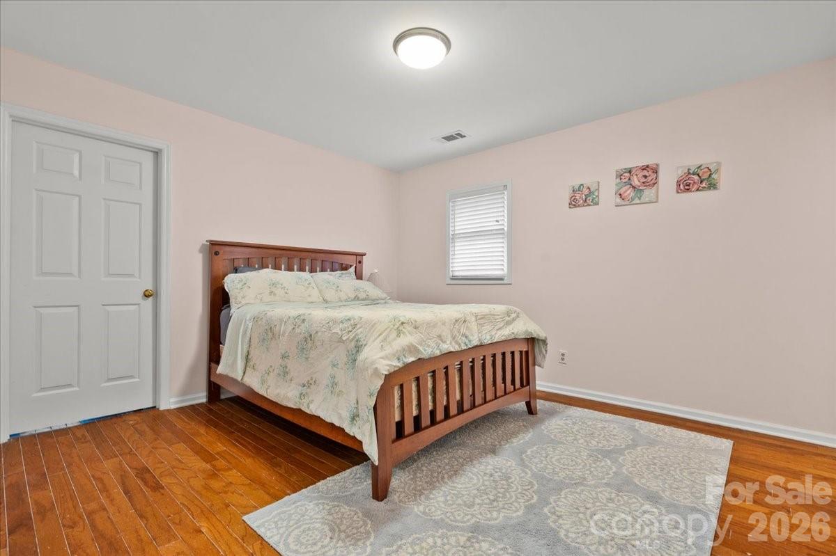 Country Club Acres - Residential