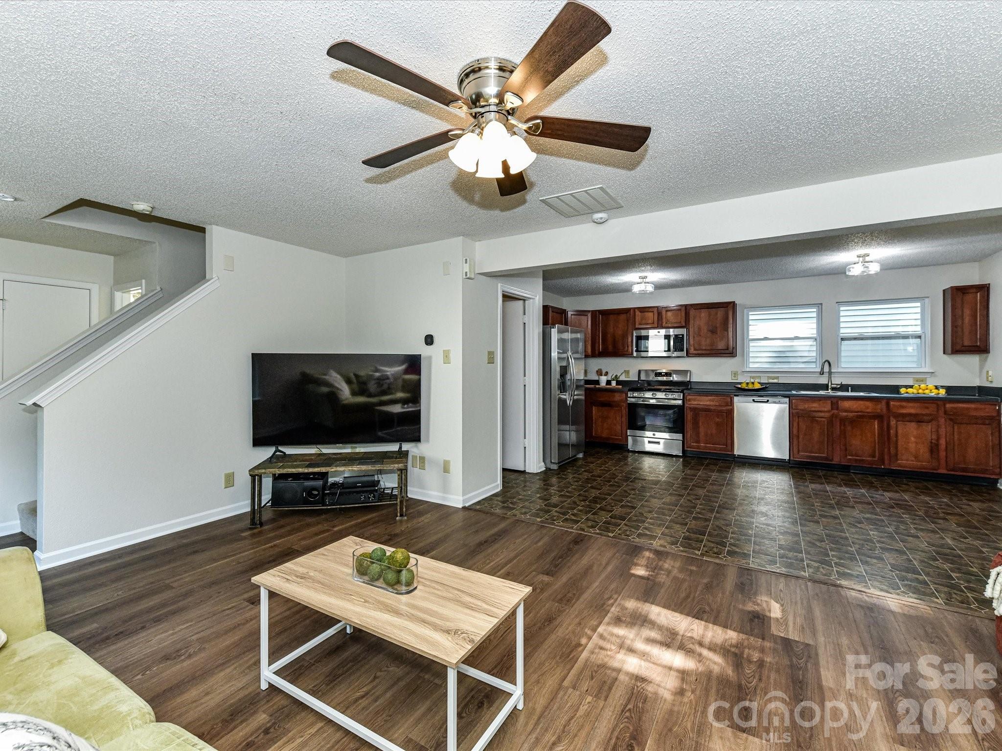 Sycamore Grove - Residential