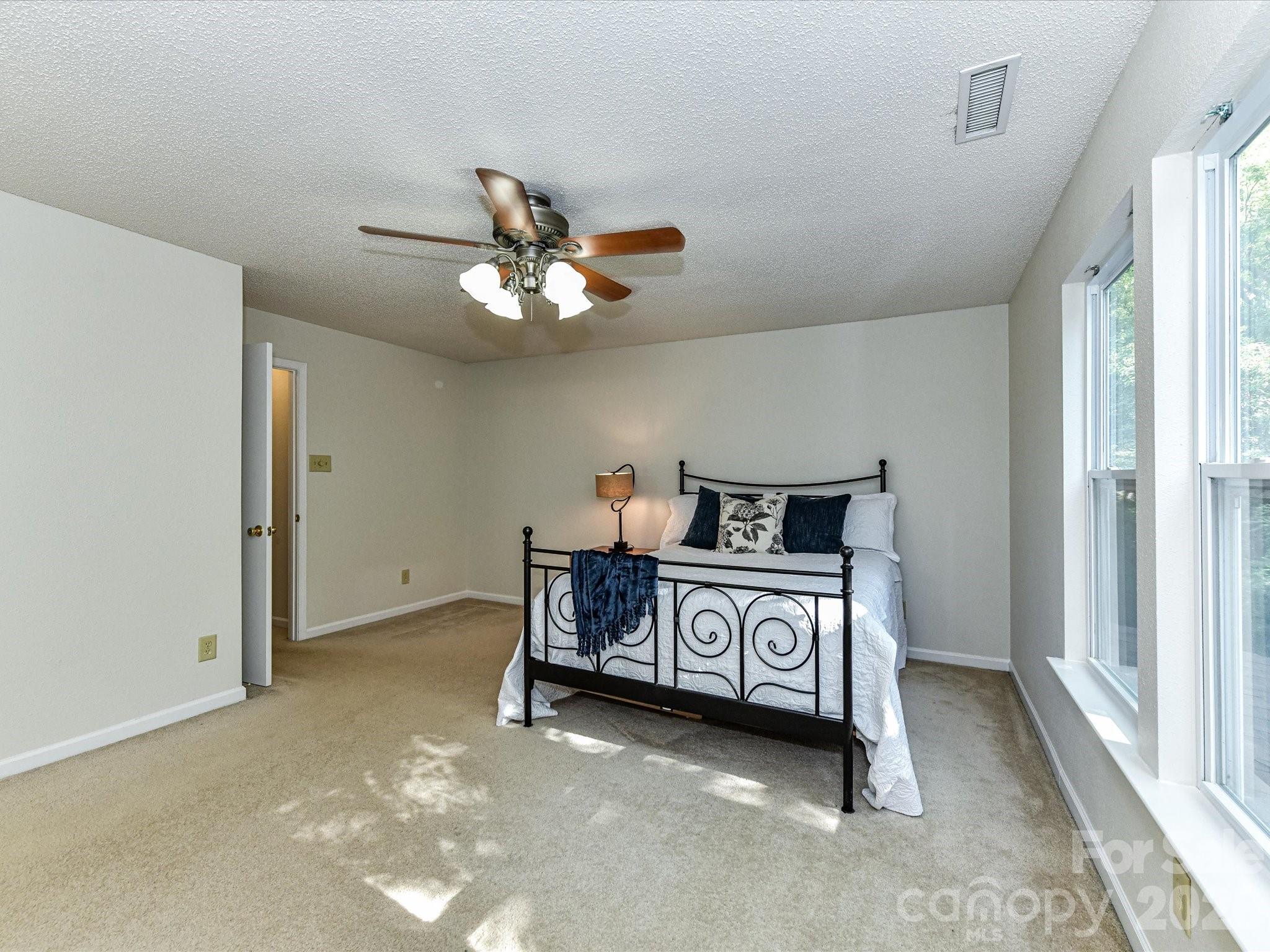 Sycamore Grove - Residential