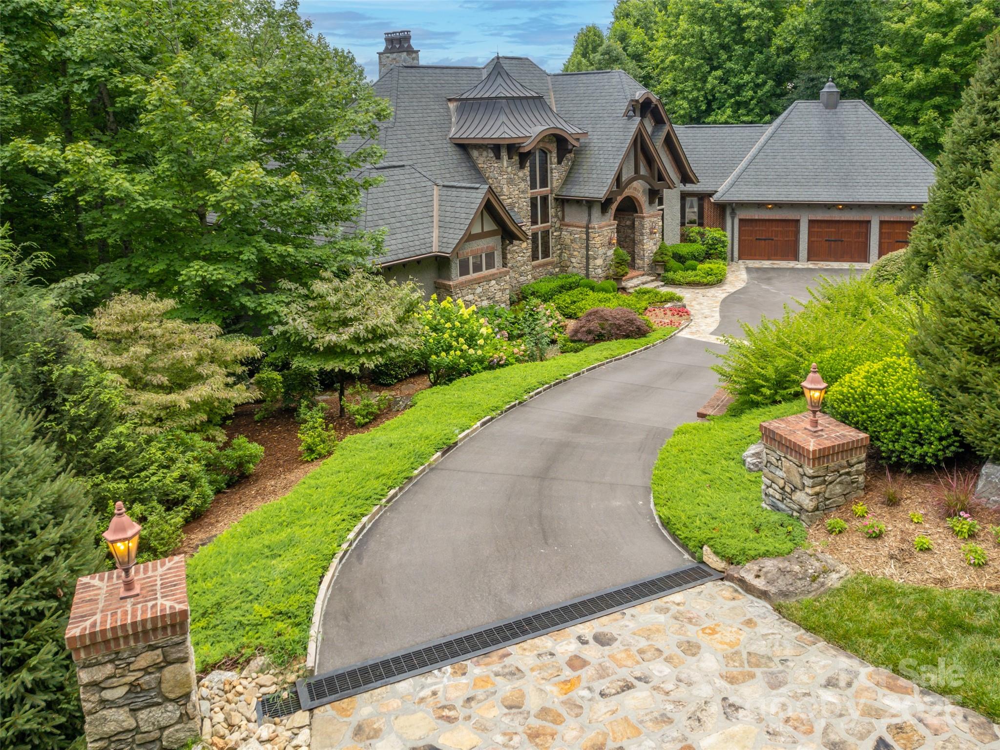 Champion Hills - Residential
