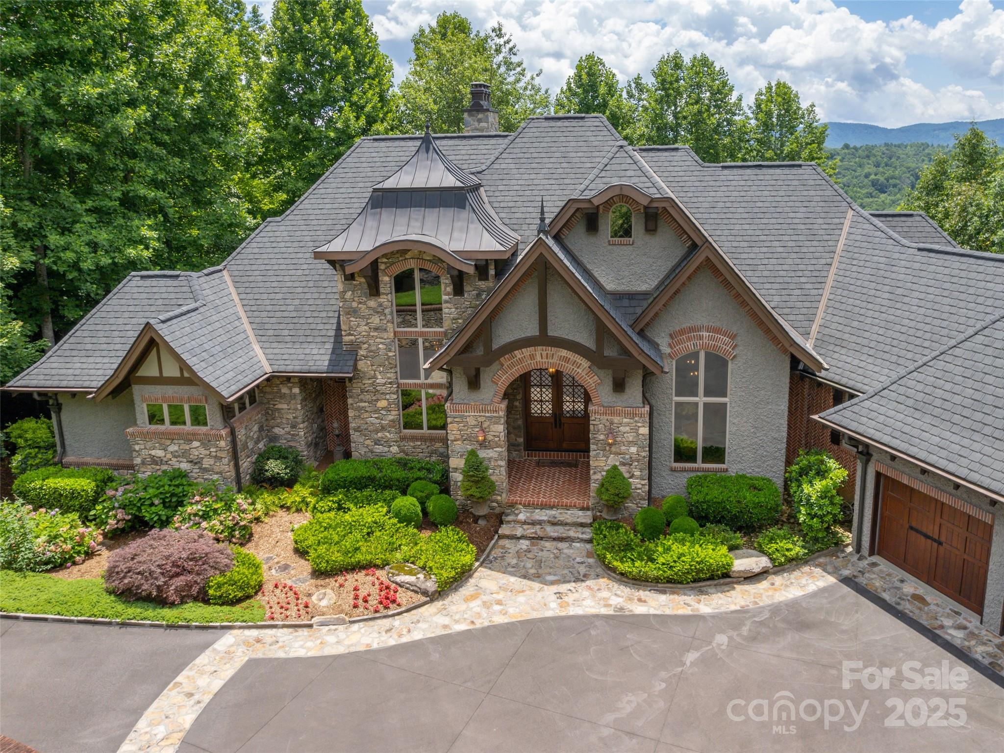 Champion Hills - Residential