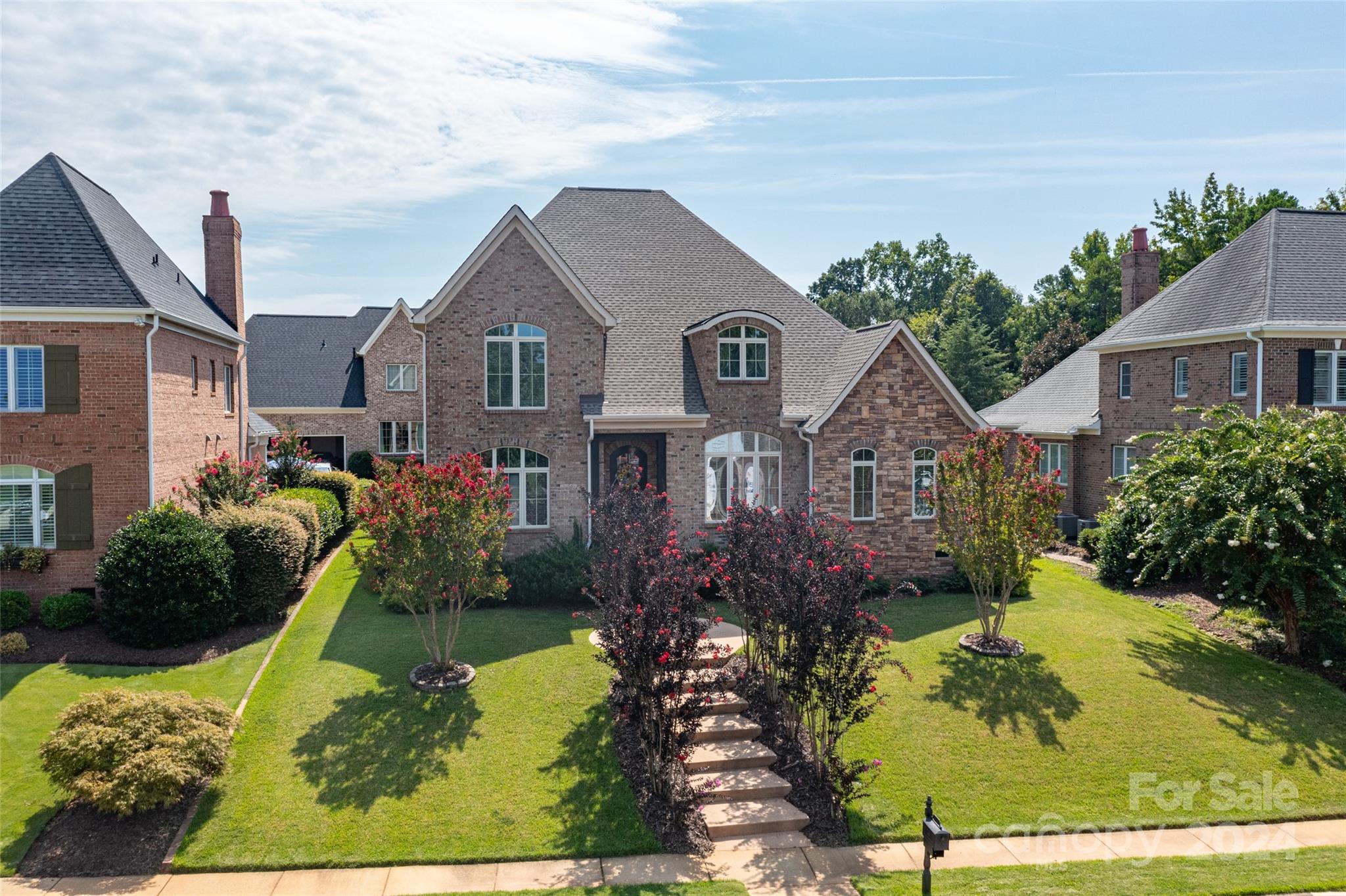 Beautiful home in the prestigious gated neighborhood of Joslin Pointe.  Home has views of main channel Lake Wylie from the oversized study / living room and one of the upstairs en suite bedrooms.  Dramatic butler’s pantry with floor to ceiling cabinets.  Huge bonus / hobby room with an entire wall of custom built-in cabinets.  High ceilings throughout with heavy and elaborate molding and trim.  Custom upgrades throughout, an awesome home in an amazing neighborhood.