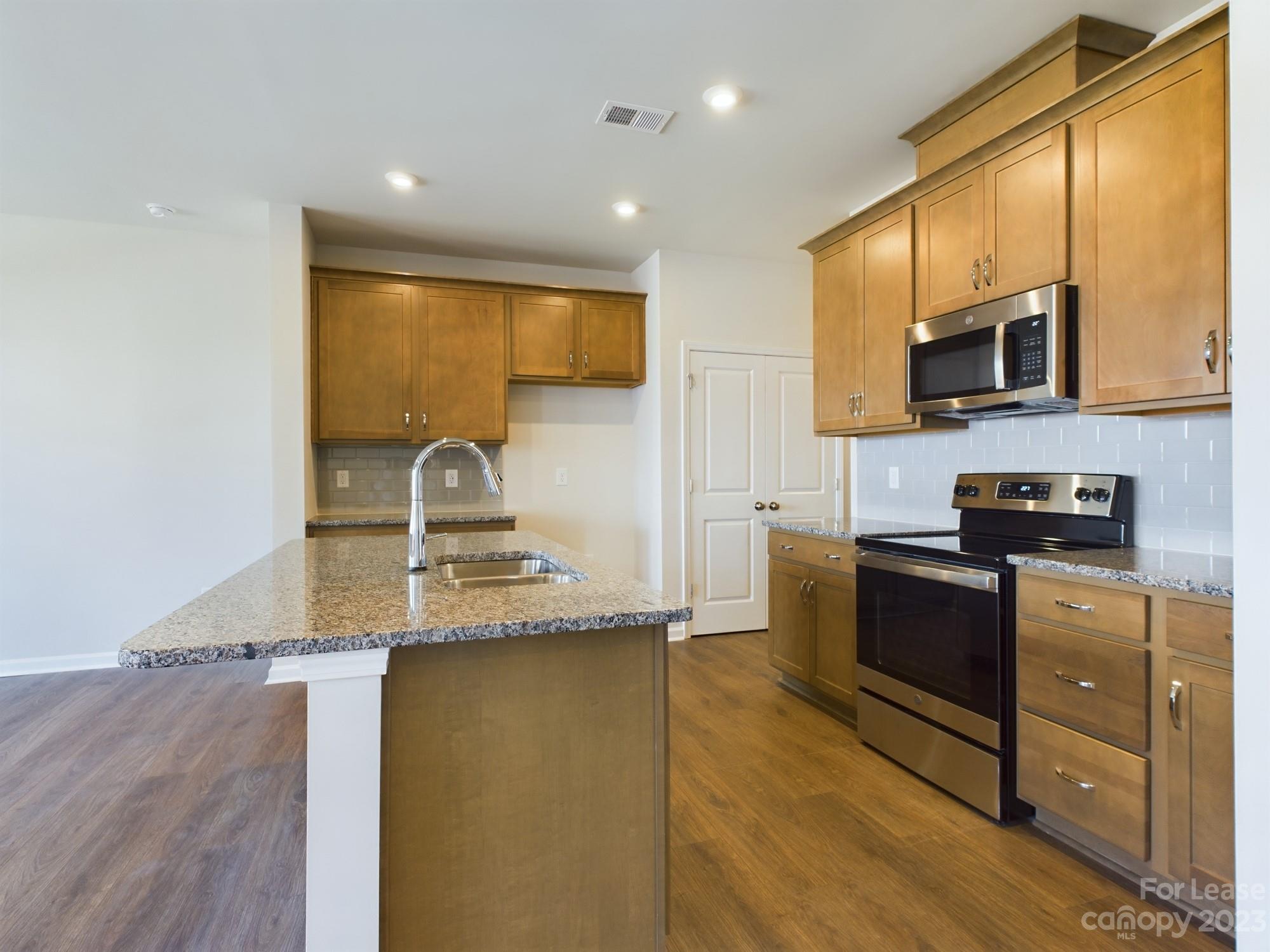 Trellis at The Commons - Residential Lease