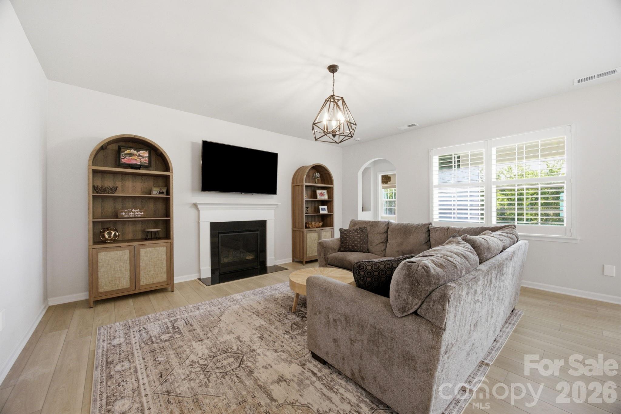 Elizabeth - Residential