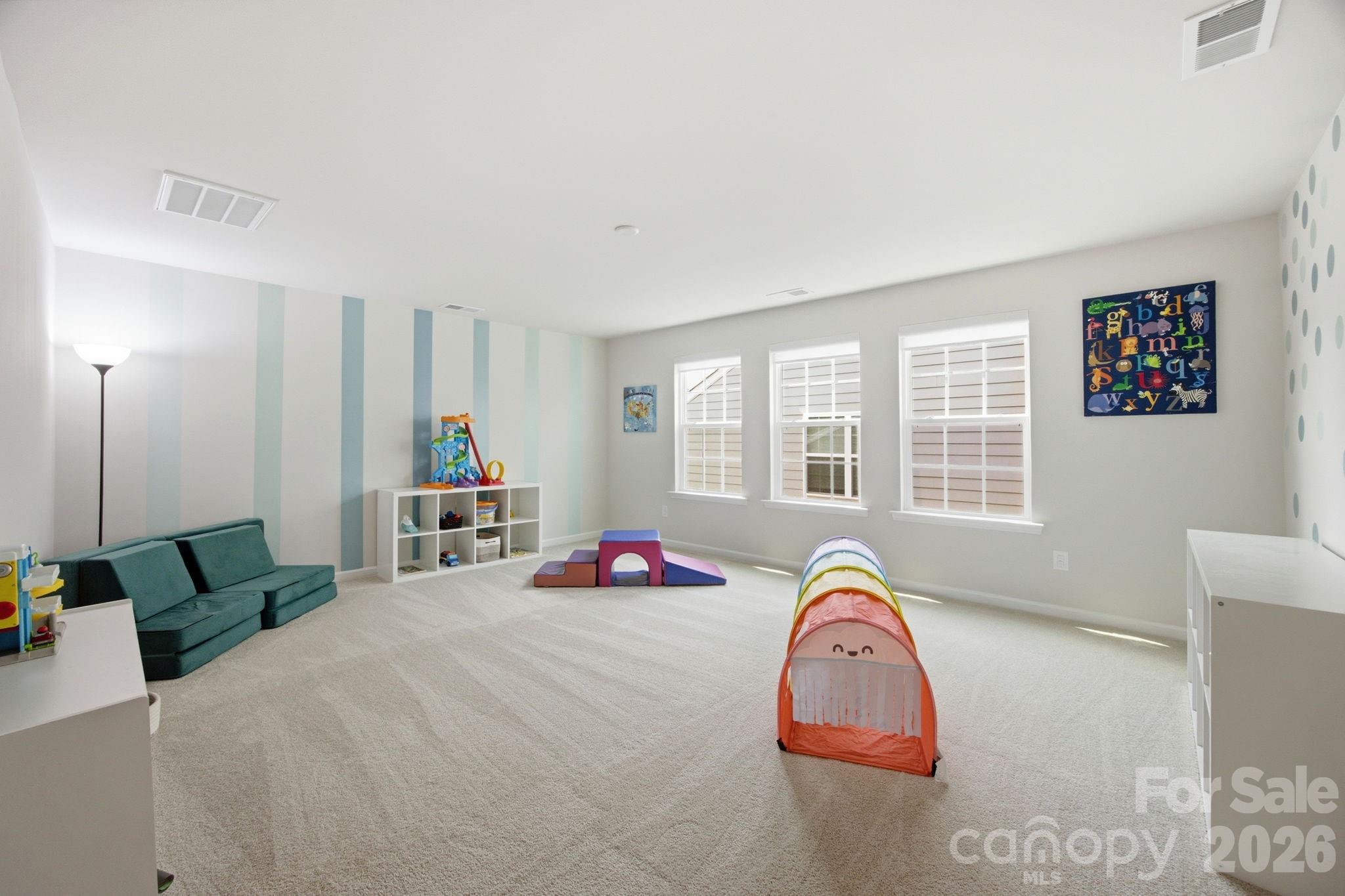 Elizabeth - Residential