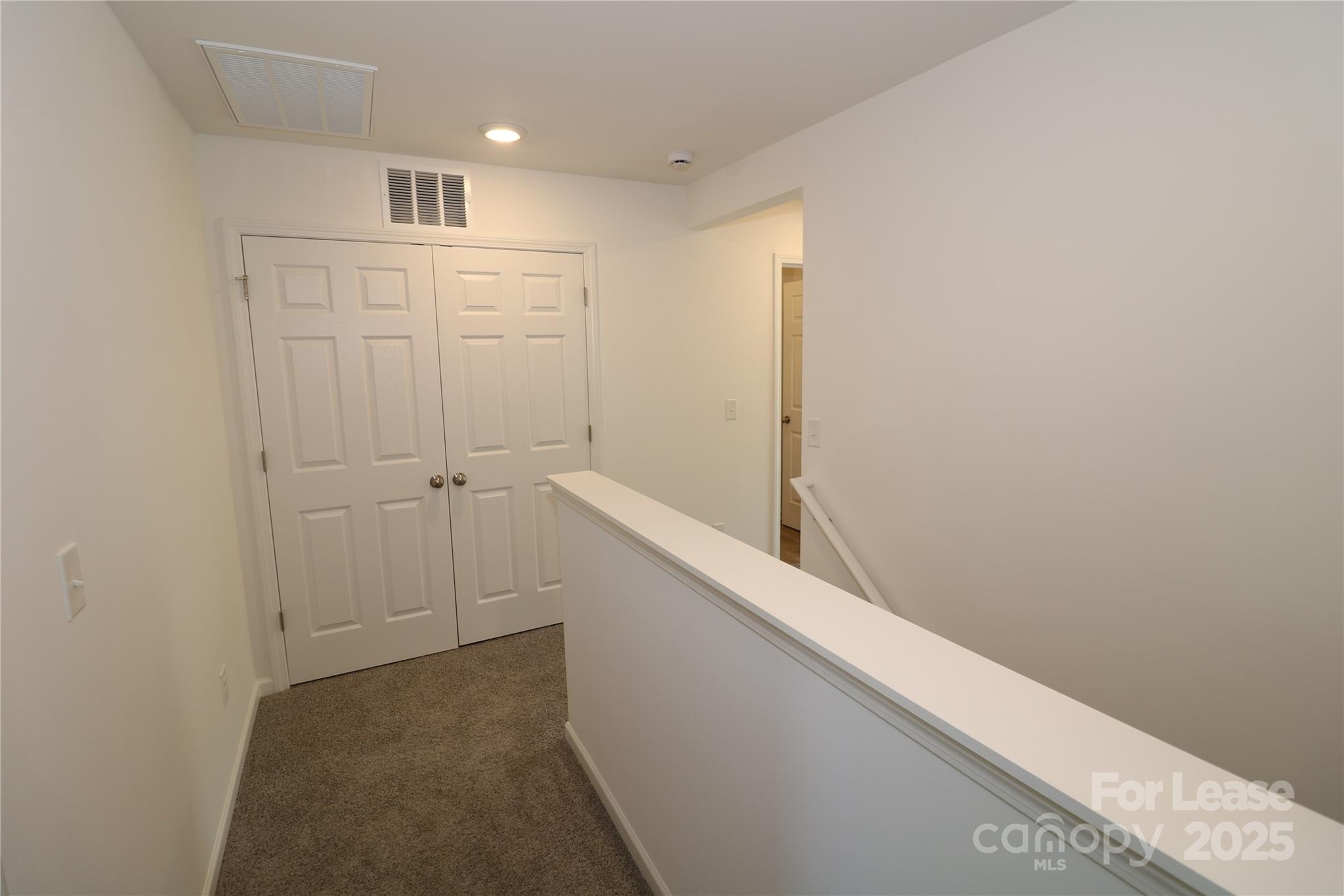 Edgewater - Residential Lease