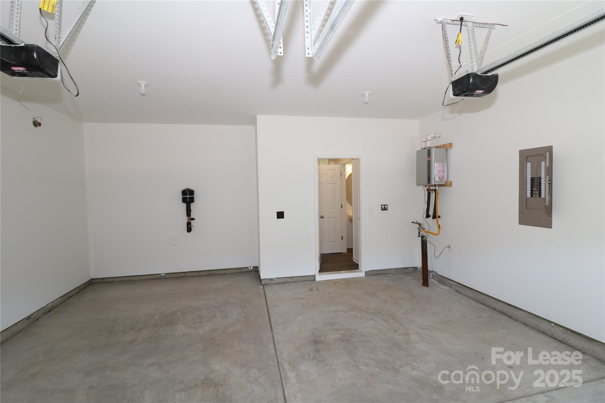 Edgewater - Residential Lease
