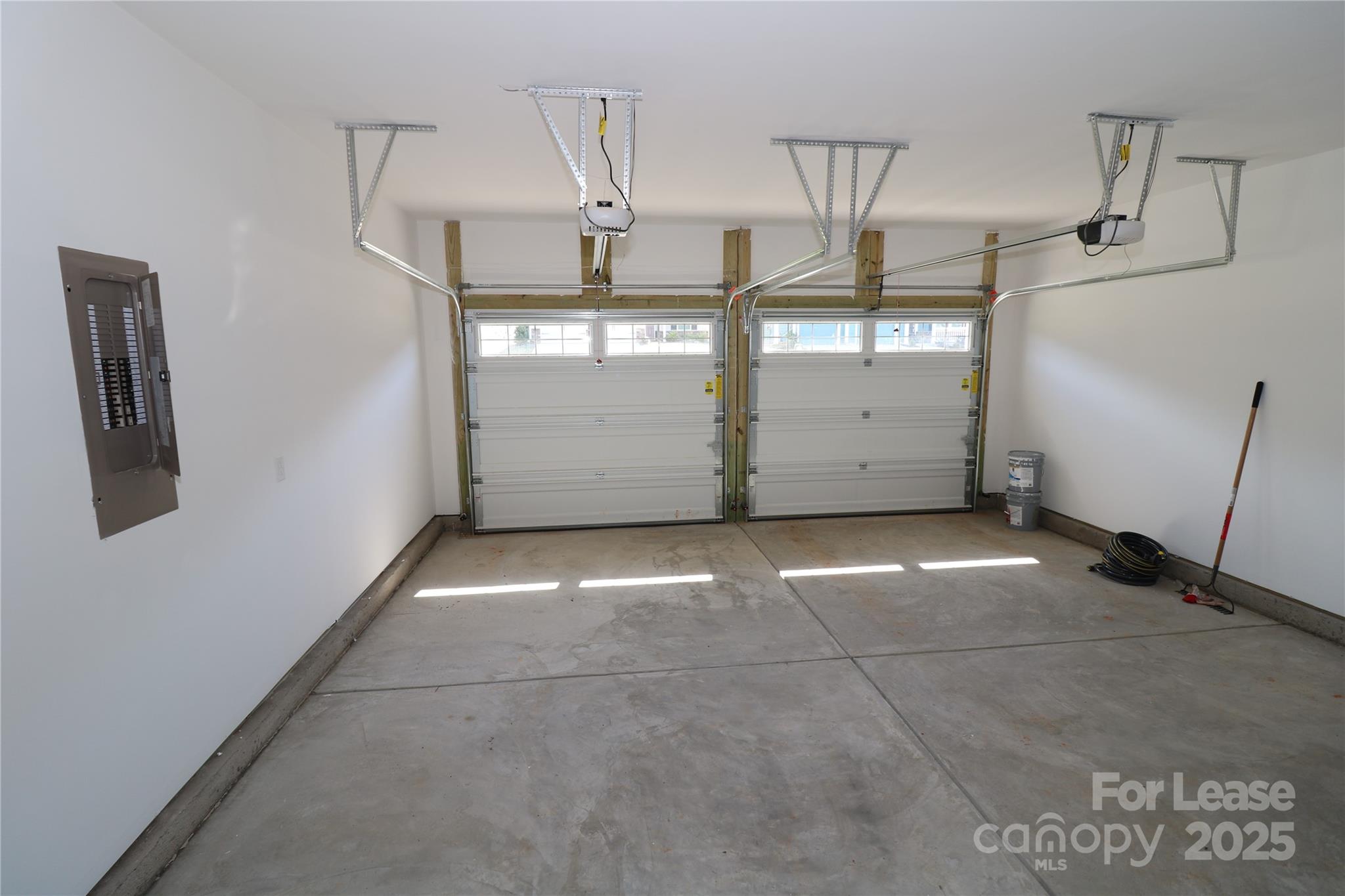 Edgewater - Residential Lease