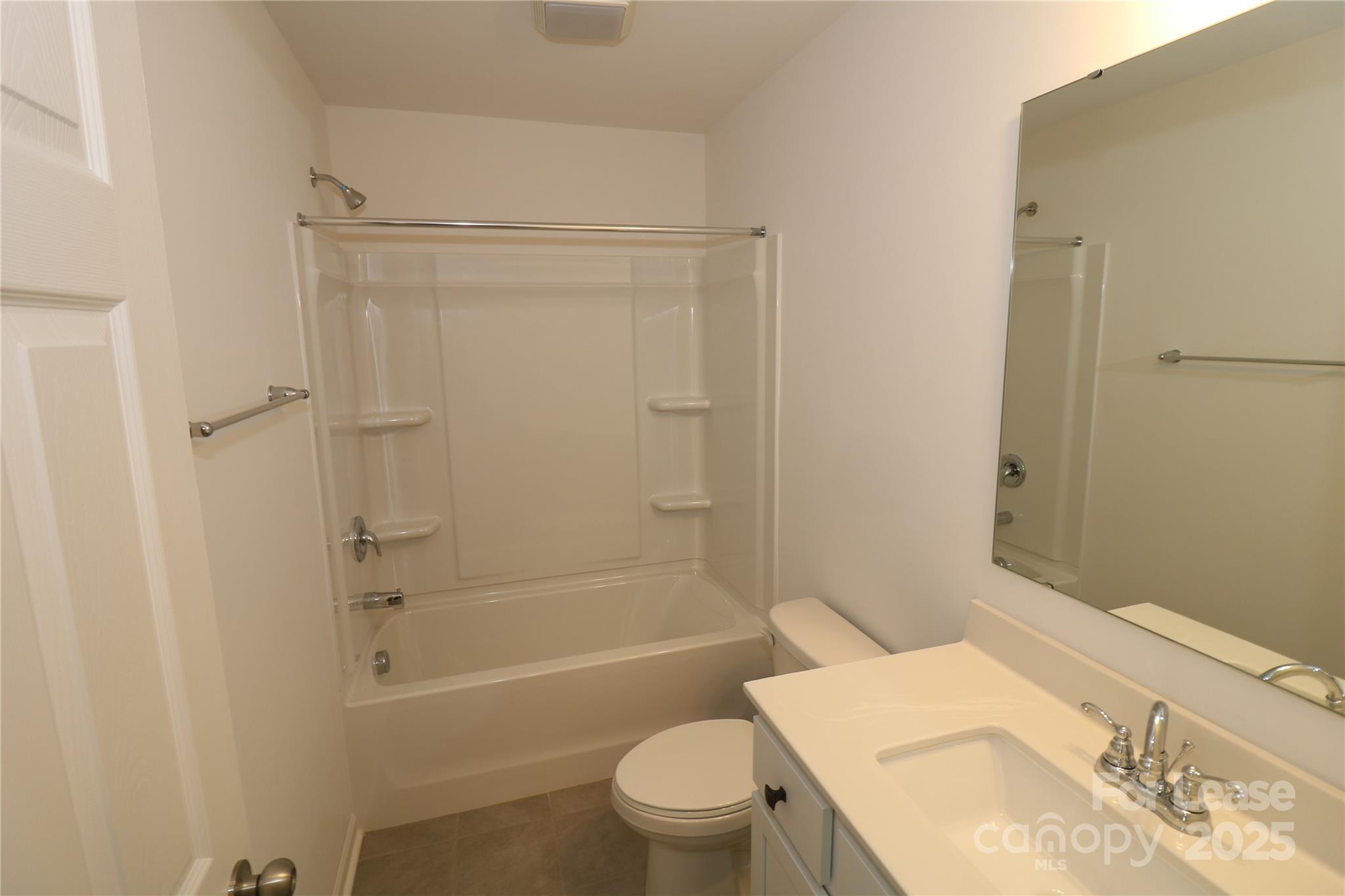 Edgewater - Residential Lease