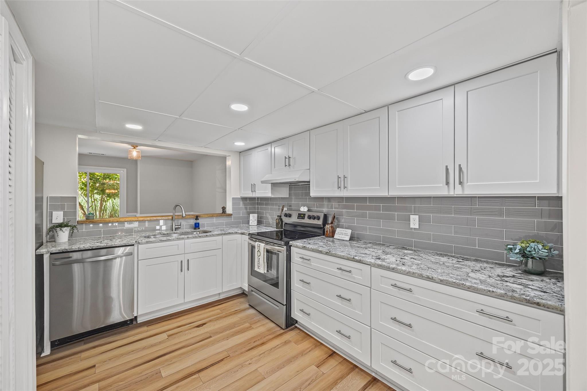 River Hills - Residential