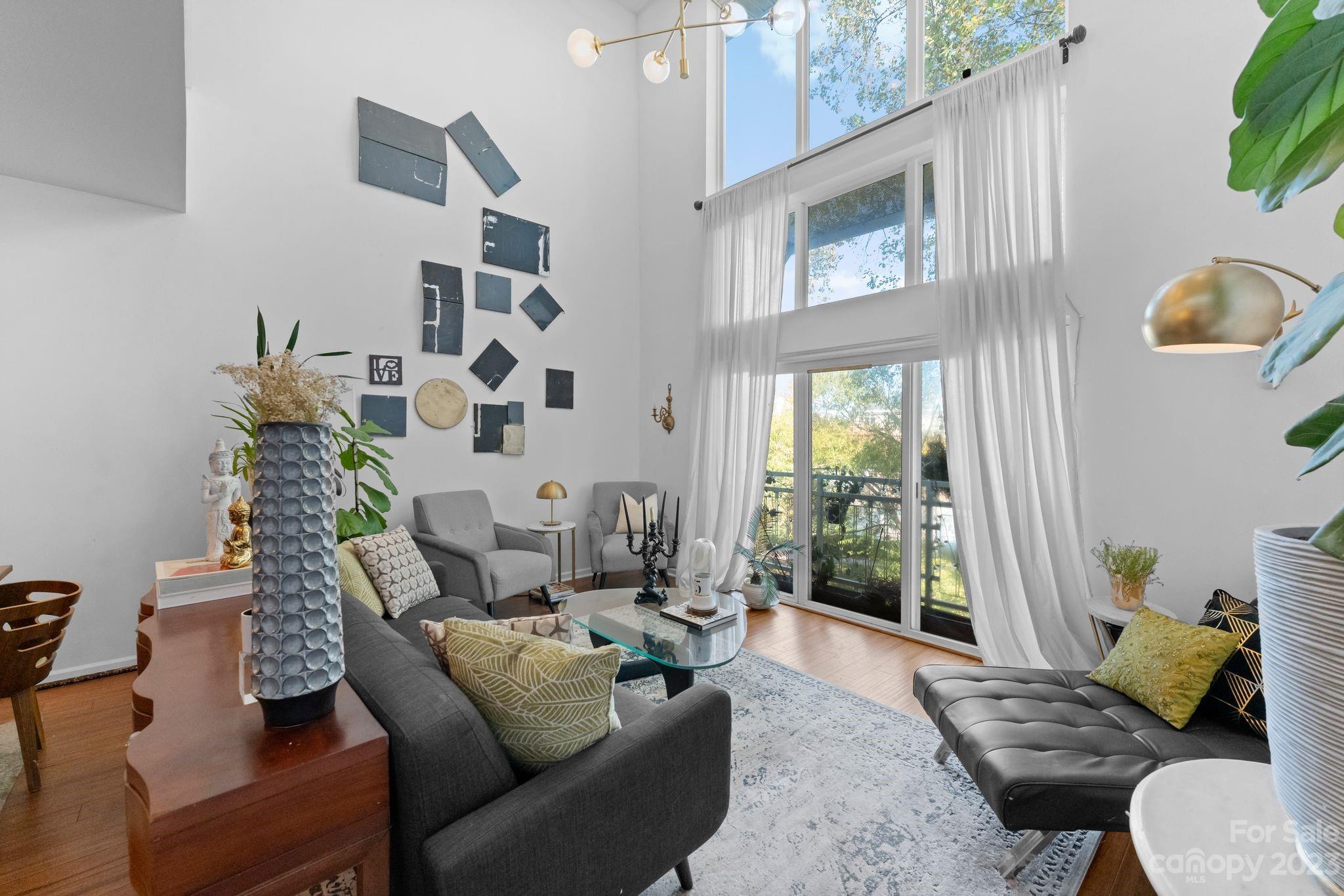 The Arts District - Residential