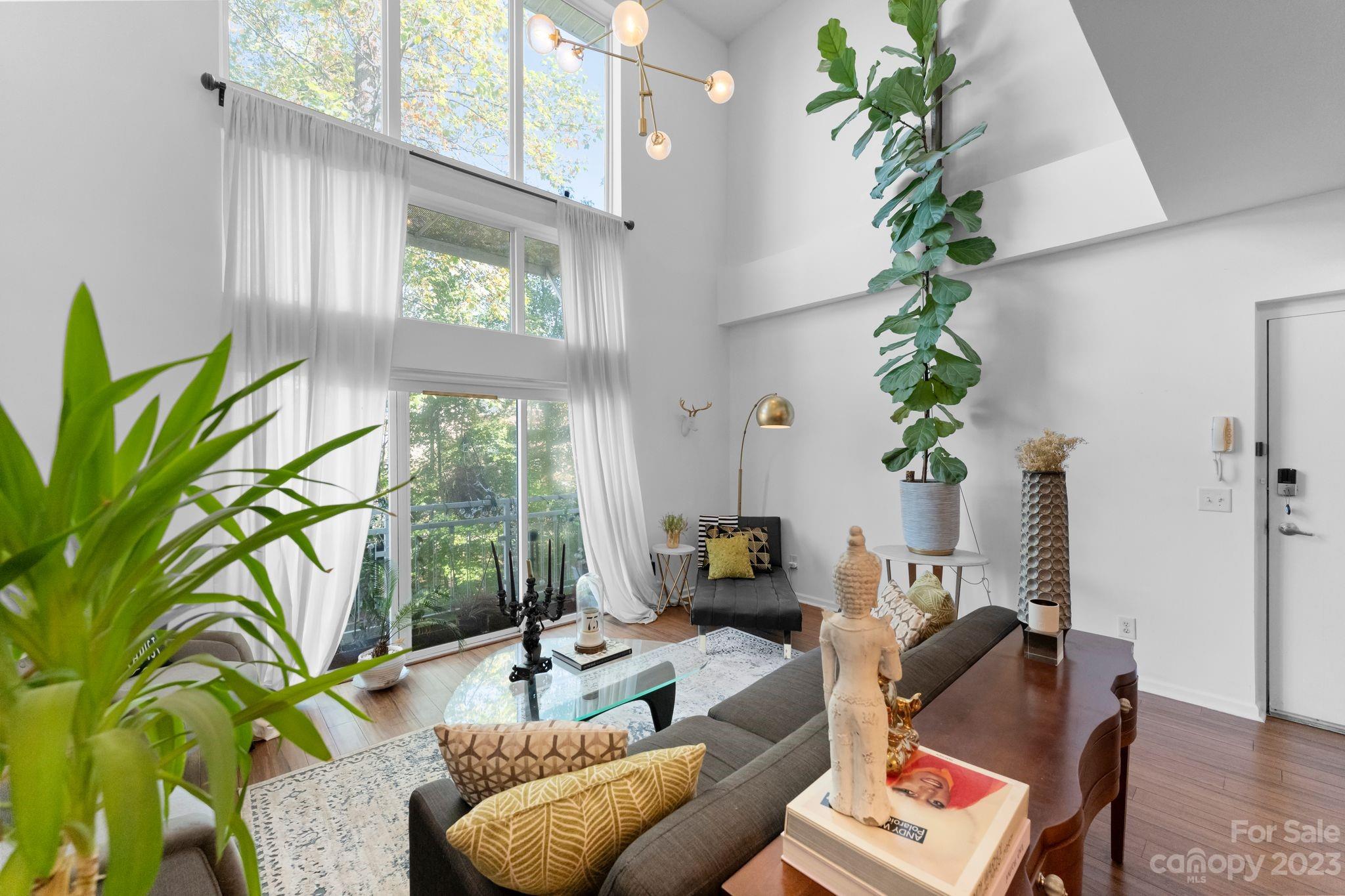 The Arts District - Residential