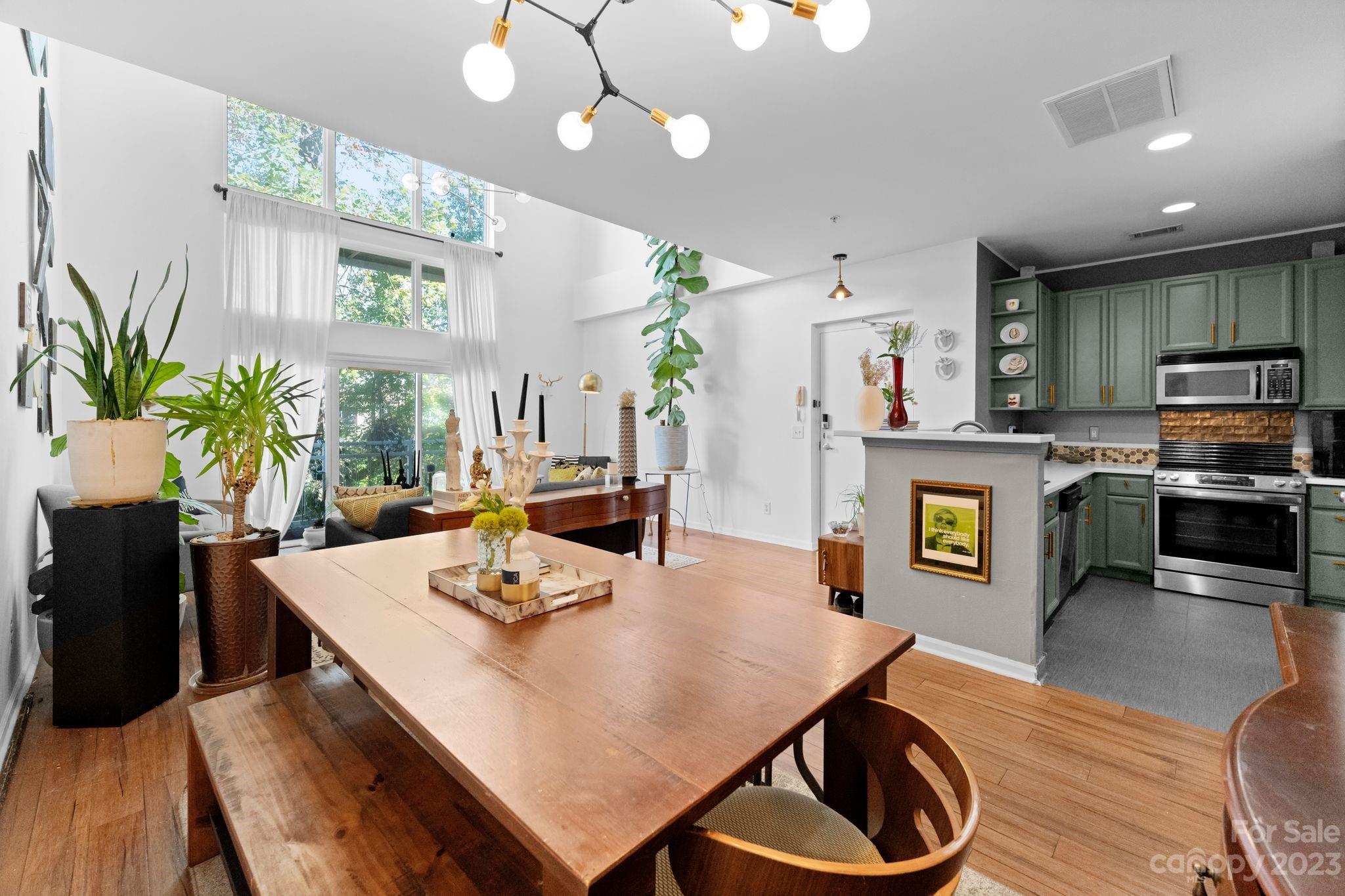 The Arts District - Residential