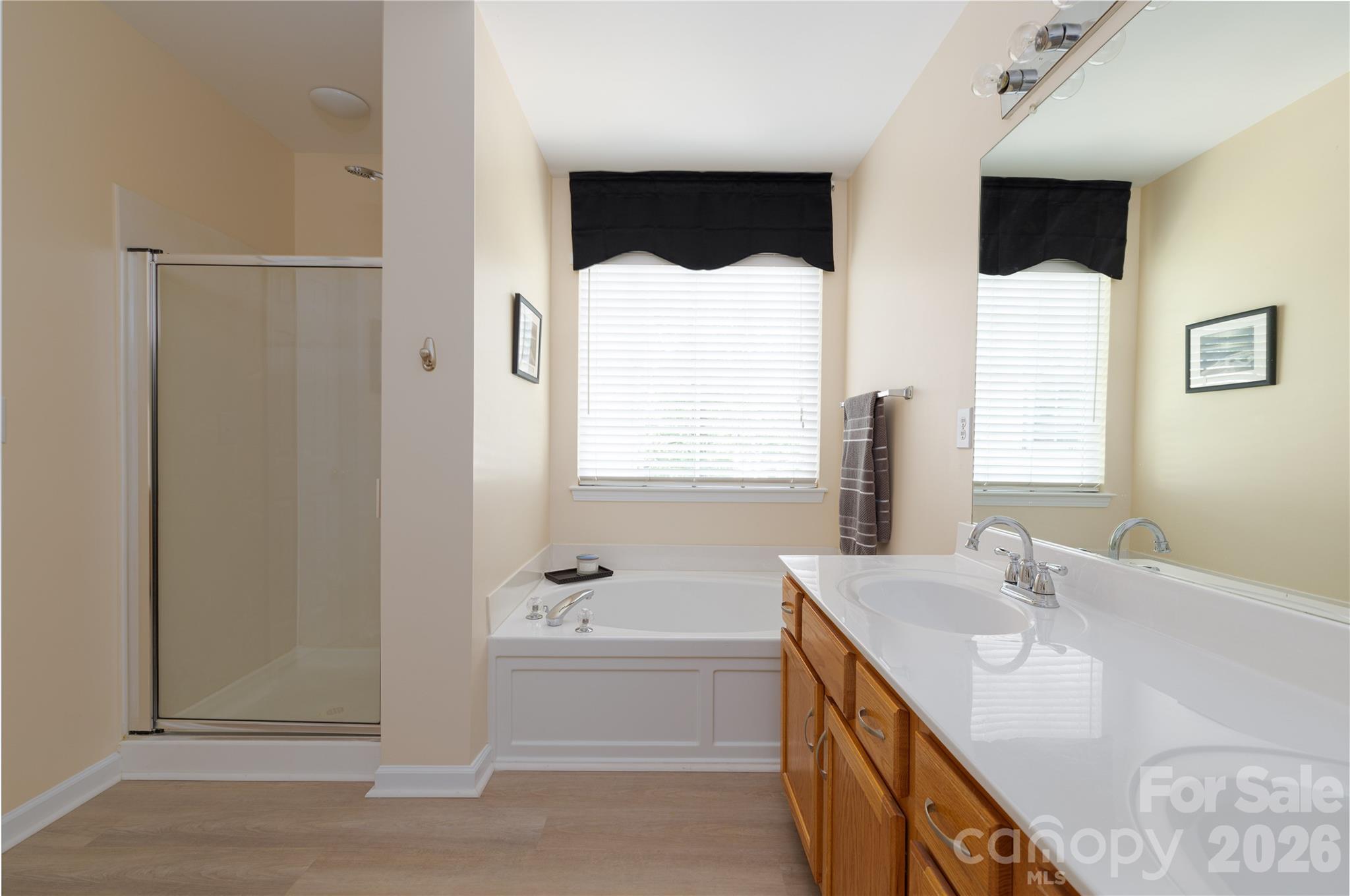 Hunter Oaks - Residential