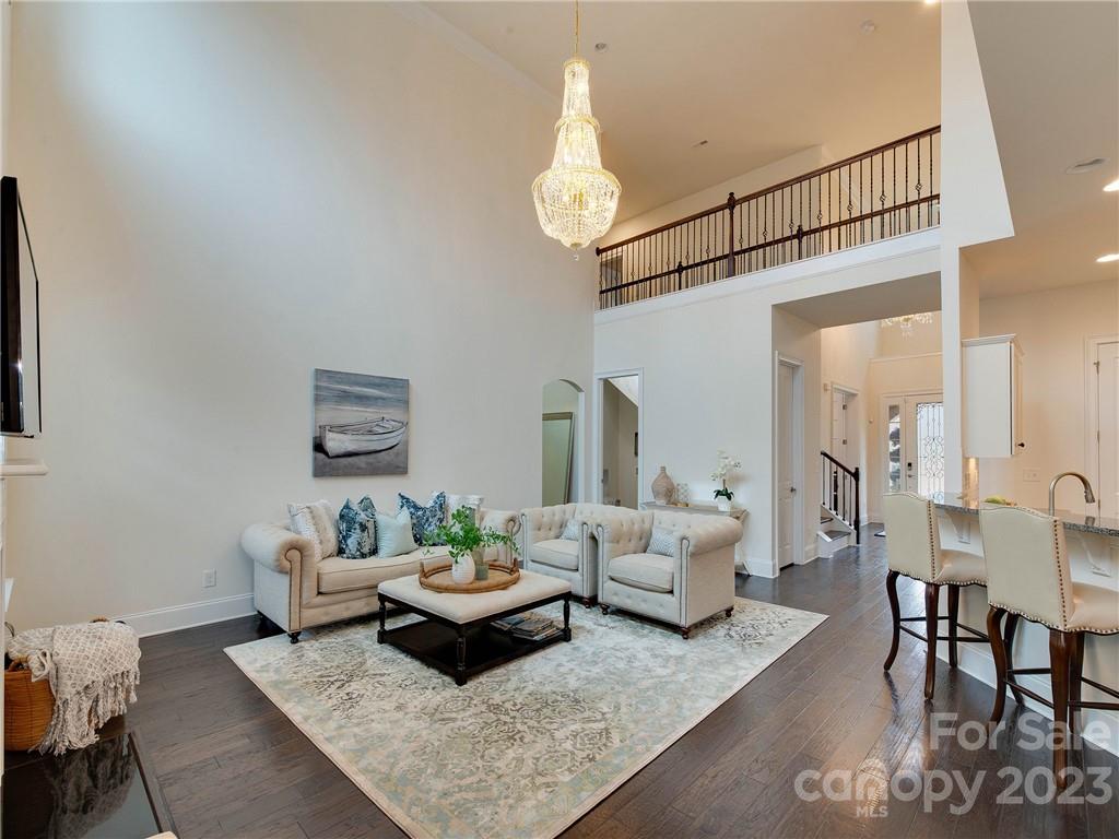 The Retreat At Sunset Ridge - Residential