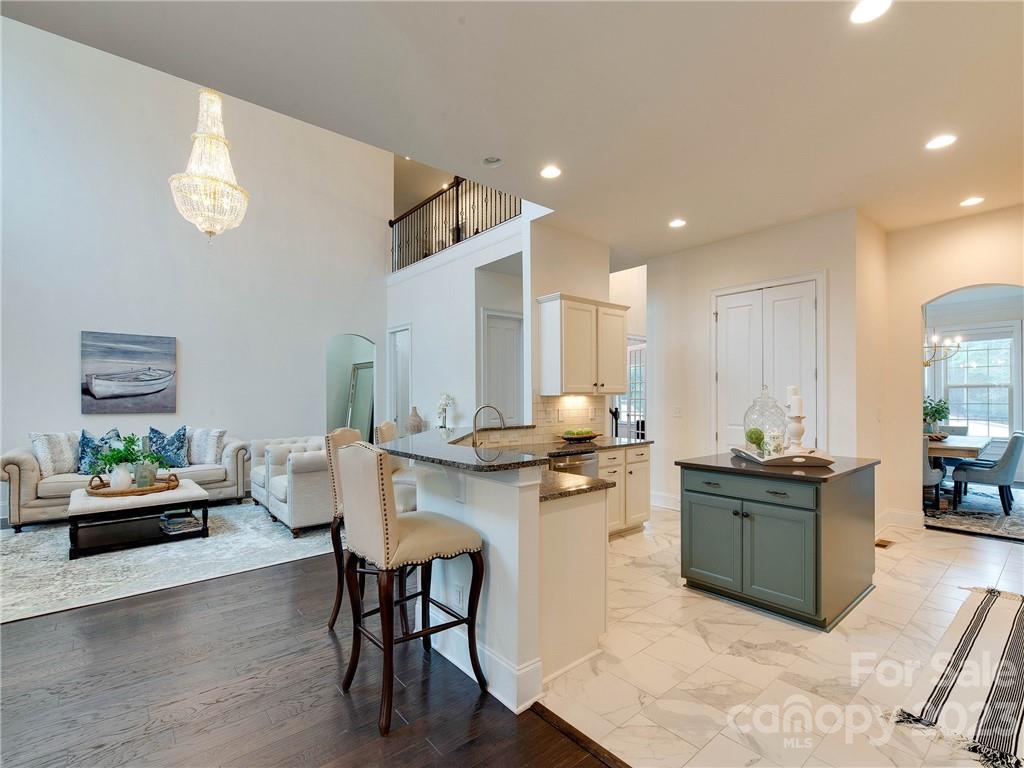 The Retreat At Sunset Ridge - Residential