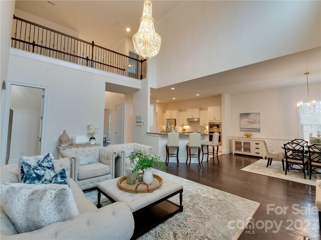 The Retreat At Sunset Ridge - Residential