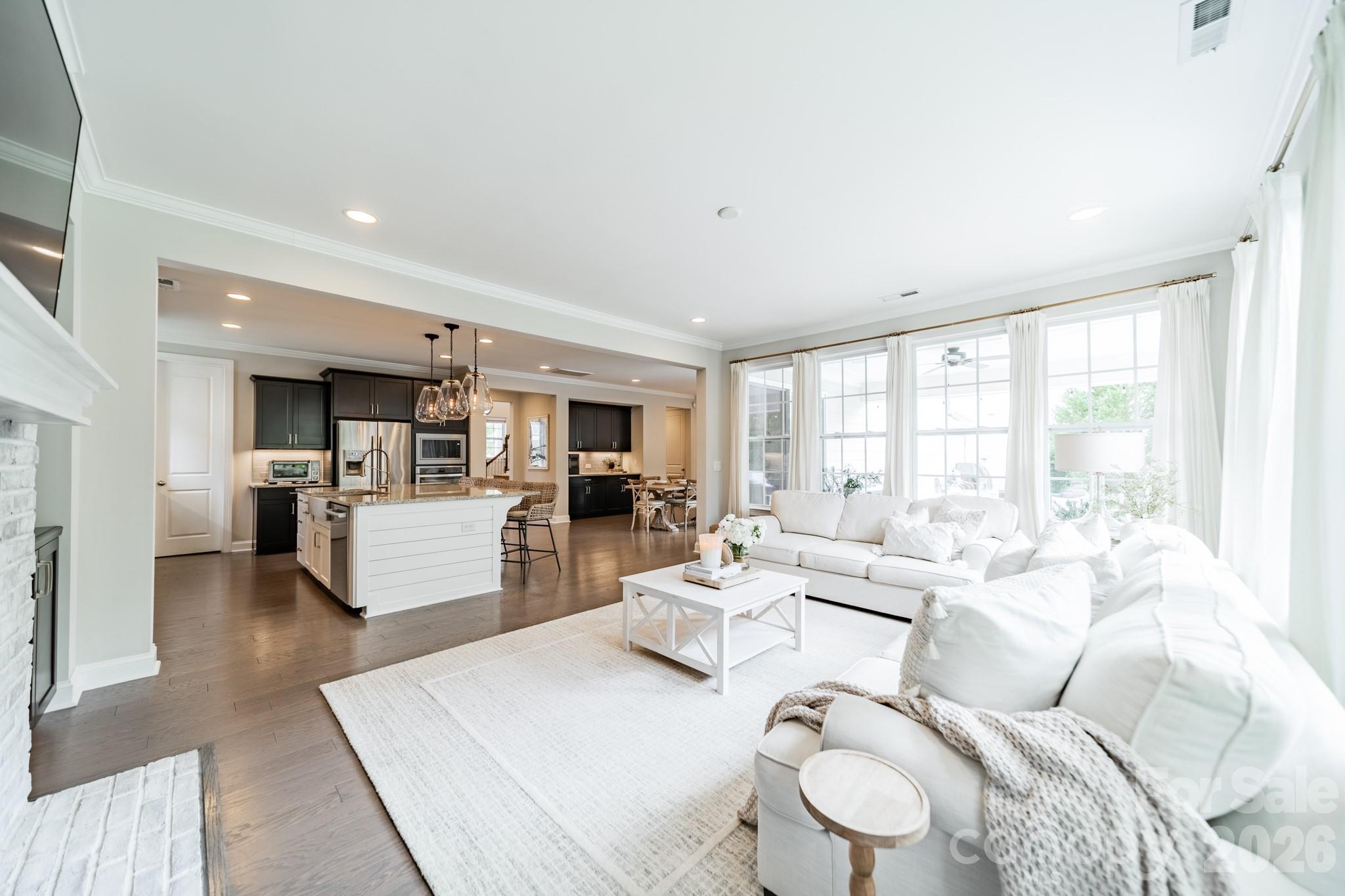 Inverness on Providence - Residential
