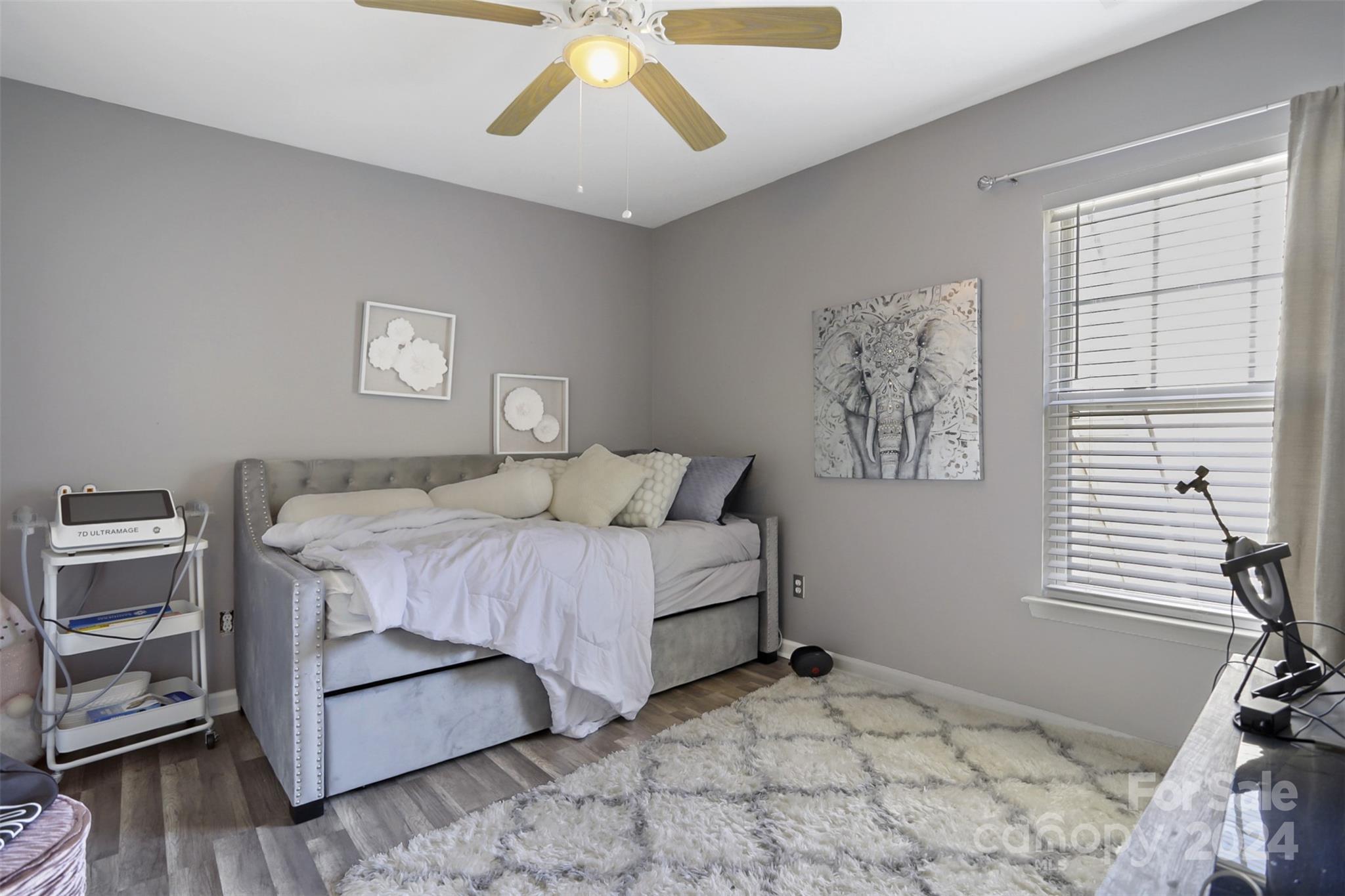 Ridge Pointe - Residential
