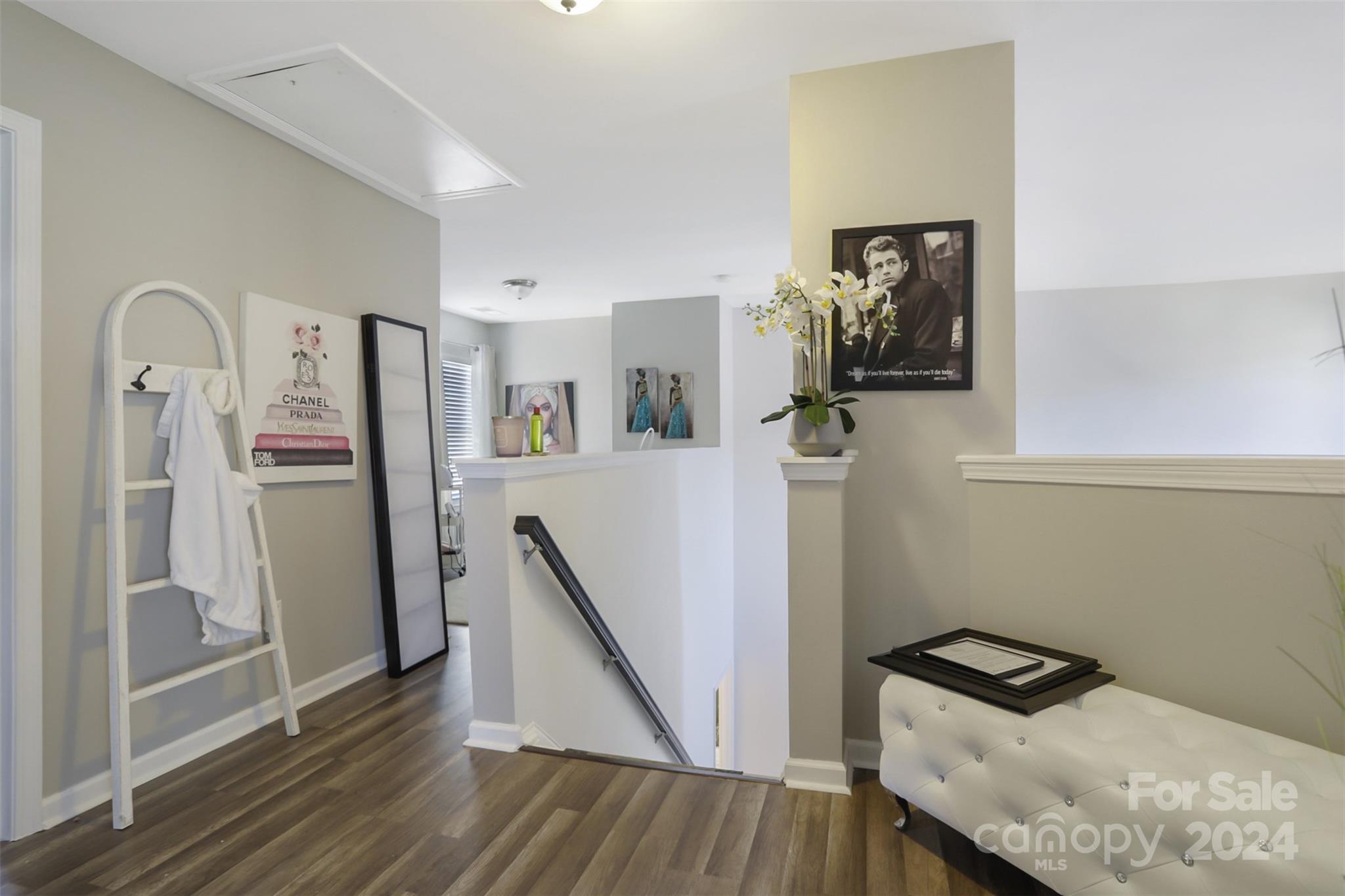 Ridge Pointe - Residential