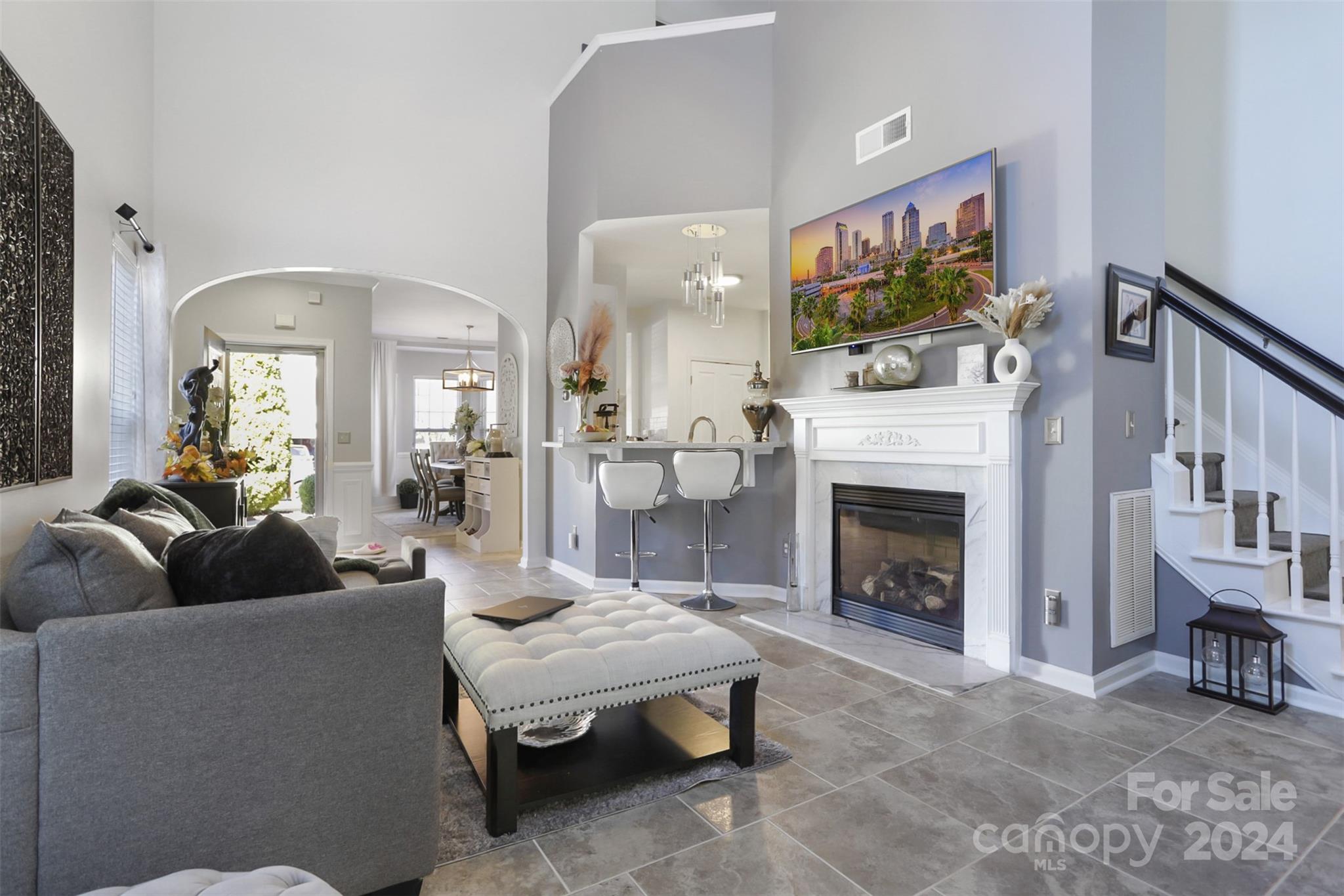 Ridge Pointe - Residential