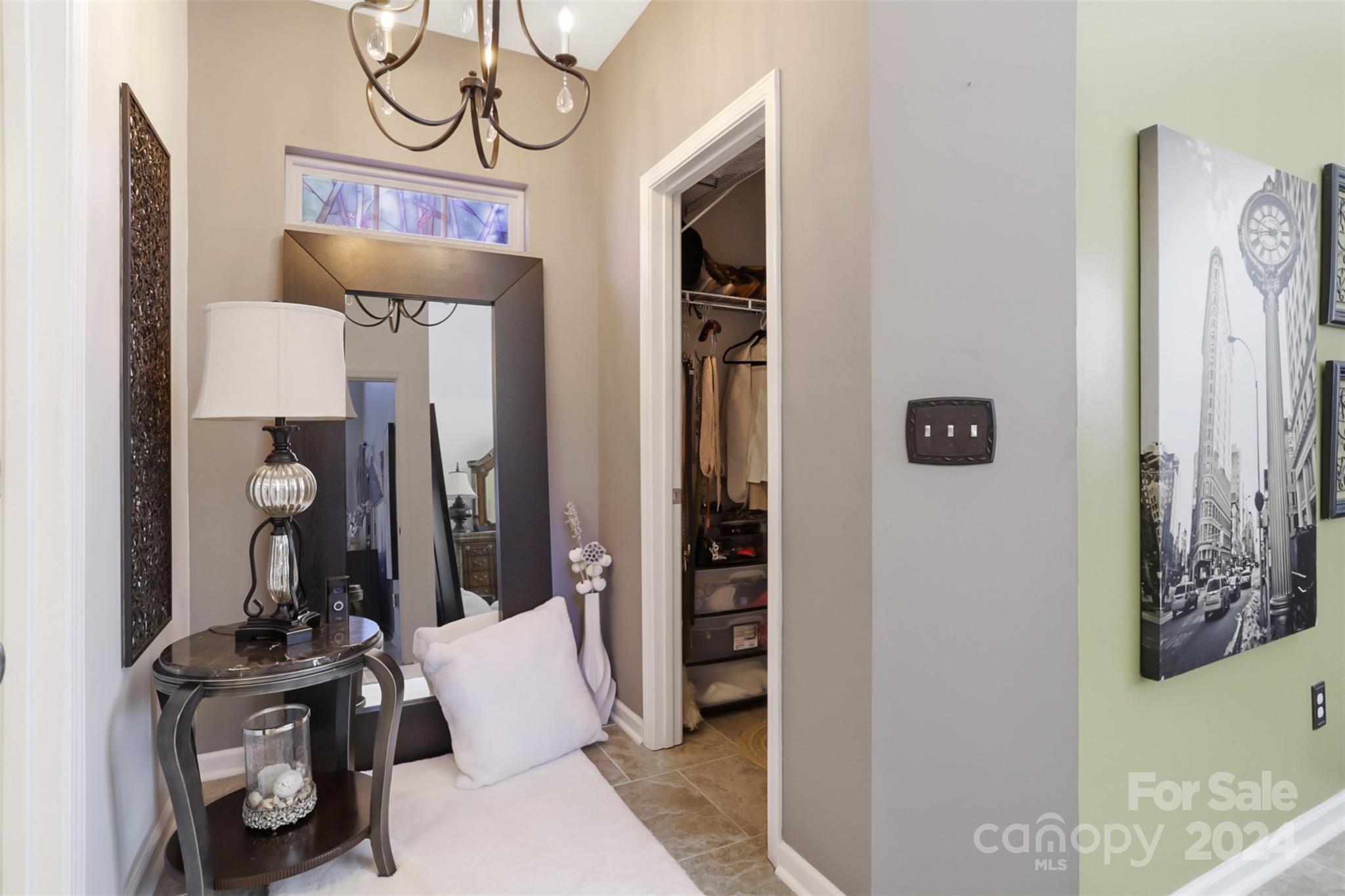 Ridge Pointe - Residential