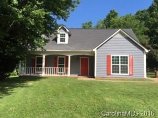 Beautiful home located in south Charlotte.  This two story home has been newly remodeled with a kitchen that features granite countertops and stainless steel appliances.  Coming soon....new privacy fence in backyard.