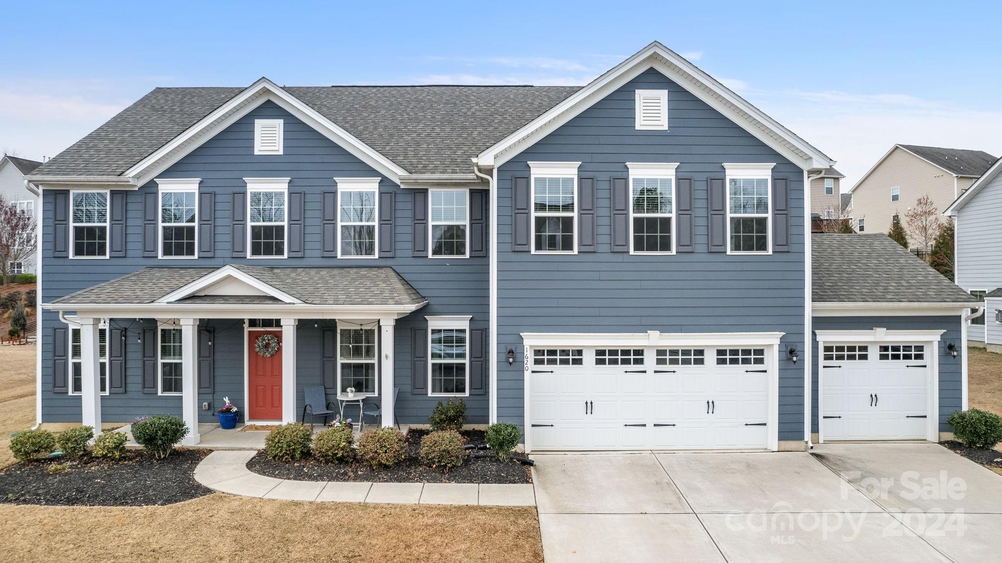 Take a look at this Corsica model in Massey! It was just freshly painted! It is 4 bedroom 3.5 bath 3492 square feet with a 3 car garage. The kitchen is AMAZING with a HUGE island, TREMENDOUS walk in pantry, double wall oven and soft close drawers! All kitchen appliances will convey! Upstairs there's a very spacious master suite including 2 walk in closets and a beautifully updated ensuite bathroom! there are 3 more bedrooms upstairs and a large bonus room!! the Laundry room is also upstairs with a utility sink and washer and dryer are included! The backyard is fully fenced and has an oversized 12X20  patio! Just blocks from Massey's amazing Amenity center which includes a water park experience with 3 pools, lazy river and water slide! There is also a clubhouse with fitness center and movie theatre!