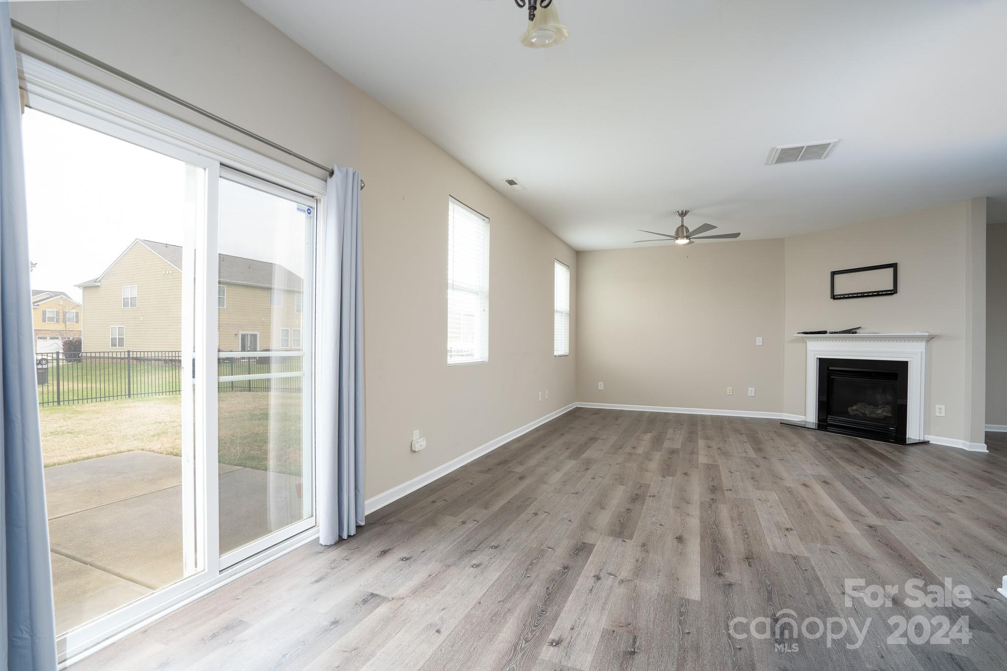 Fieldstone Farm - Residential