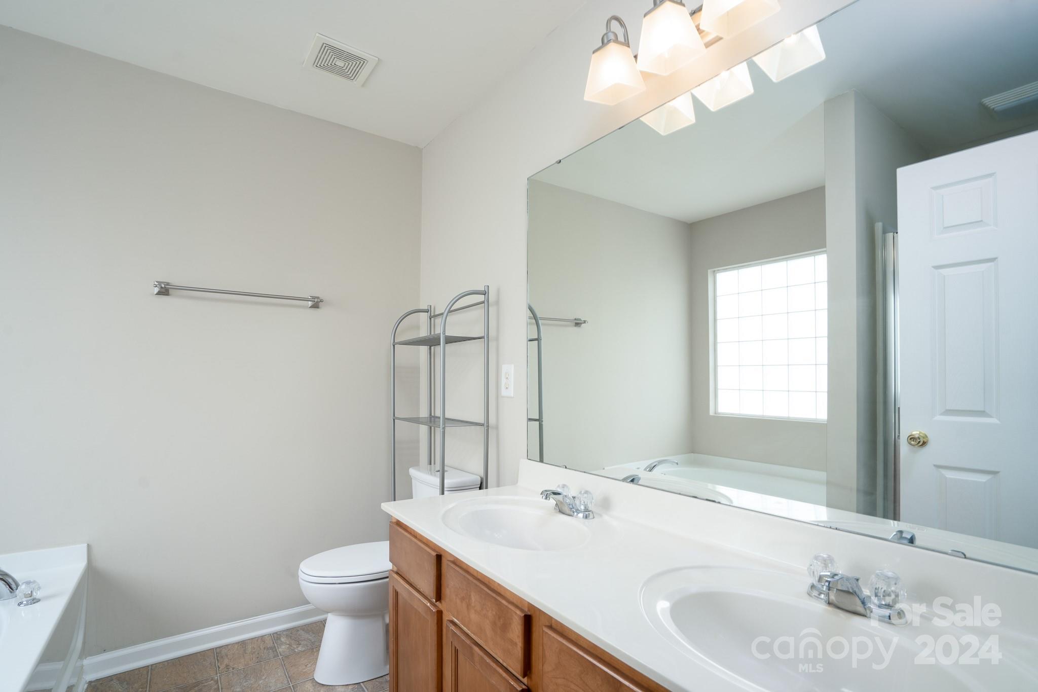 Fieldstone Farm - Residential