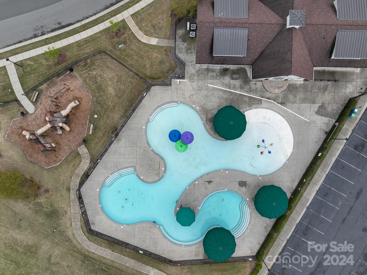 Fieldstone Farm - Residential