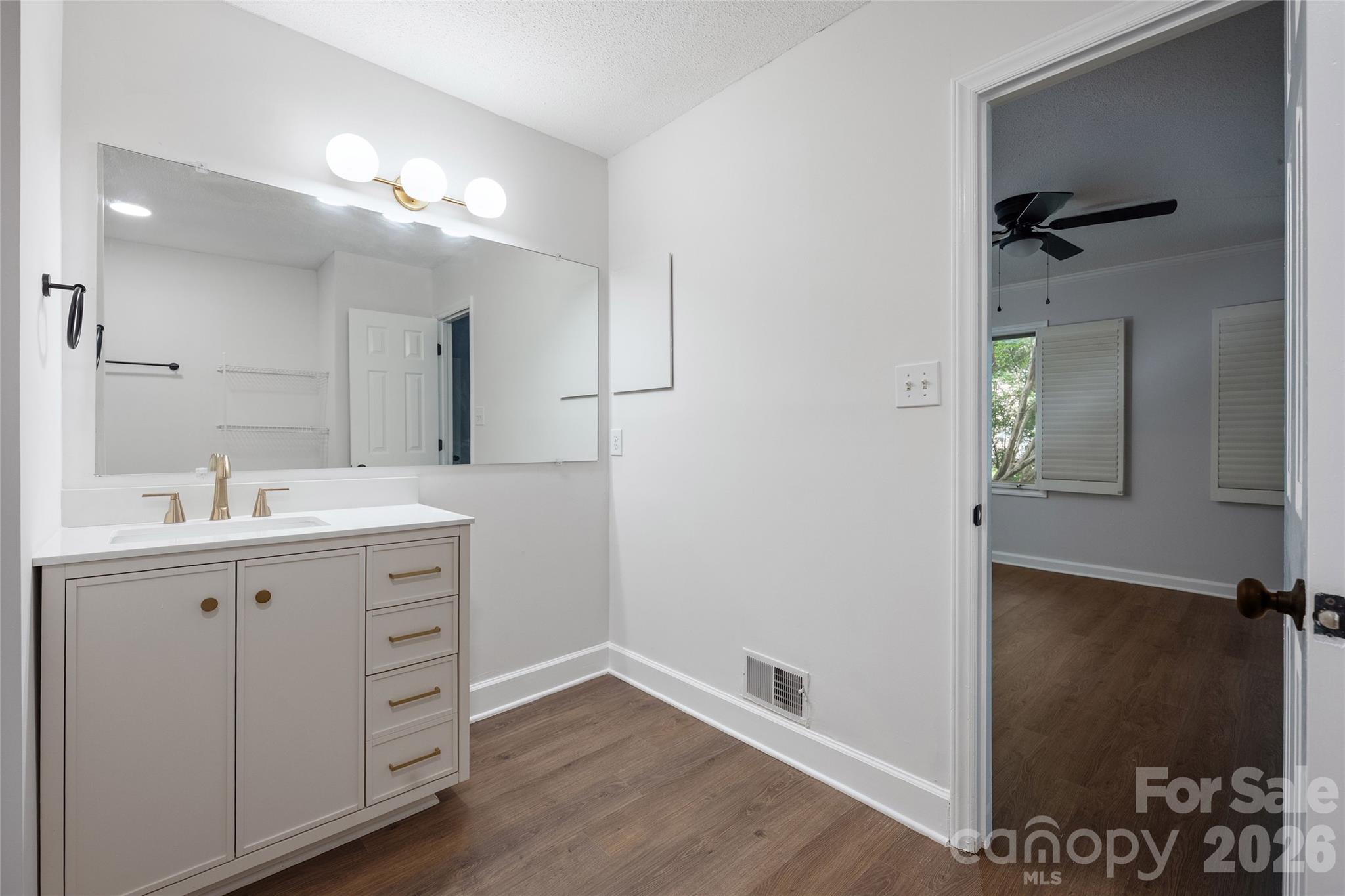 Quail Hollow - Residential