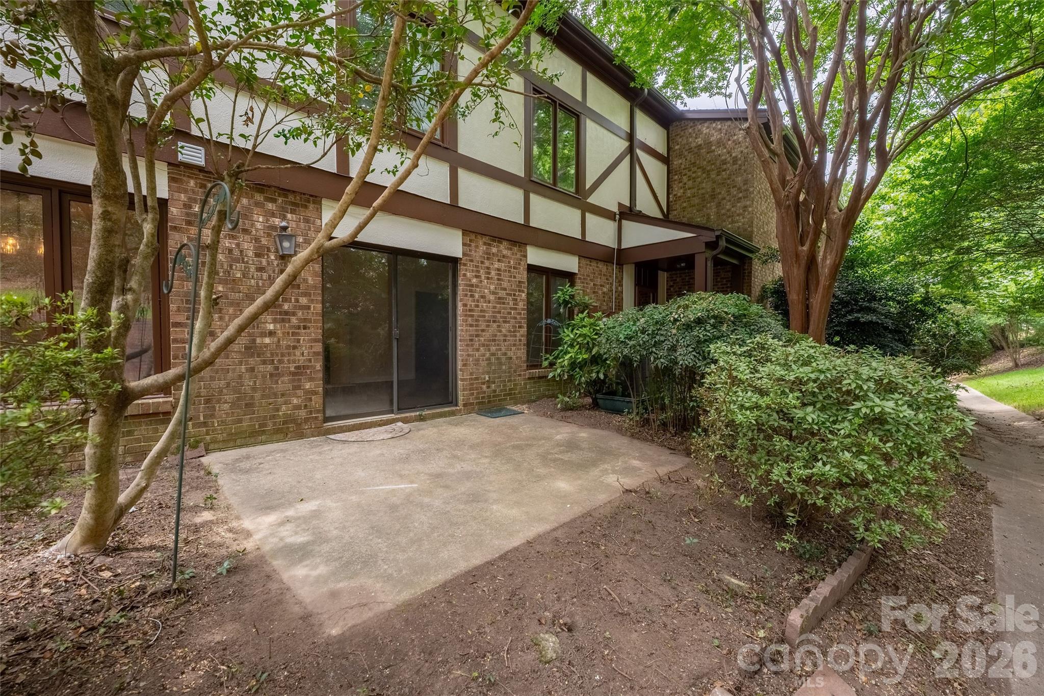 Quail Hollow - Residential