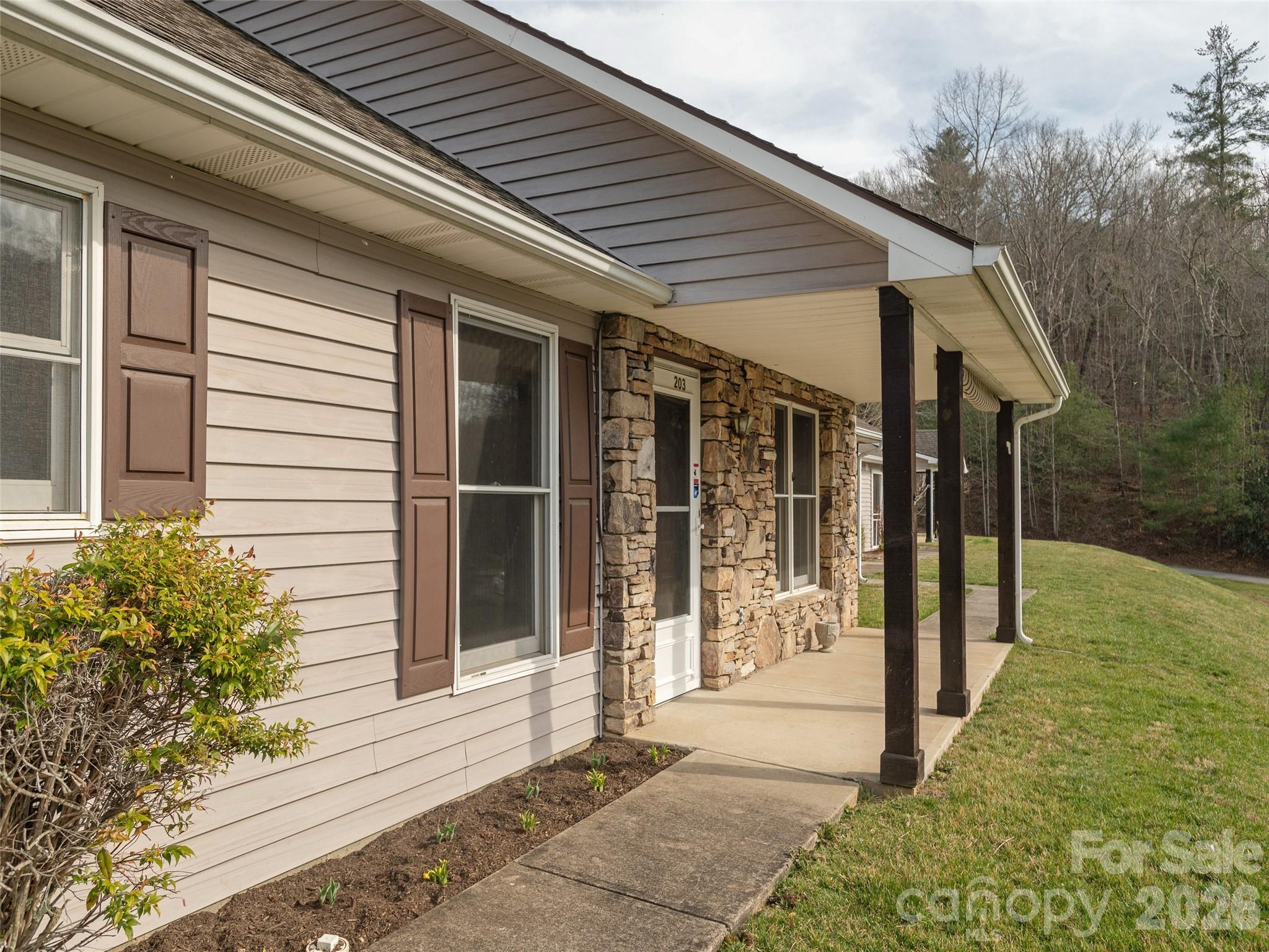 The Hills At Averys Creek - Residential