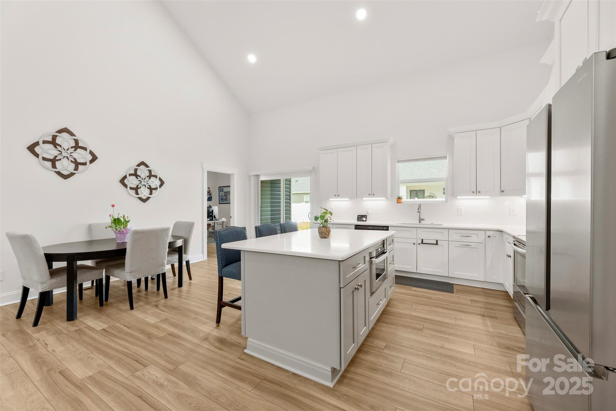 Lakehaven Estates - Residential