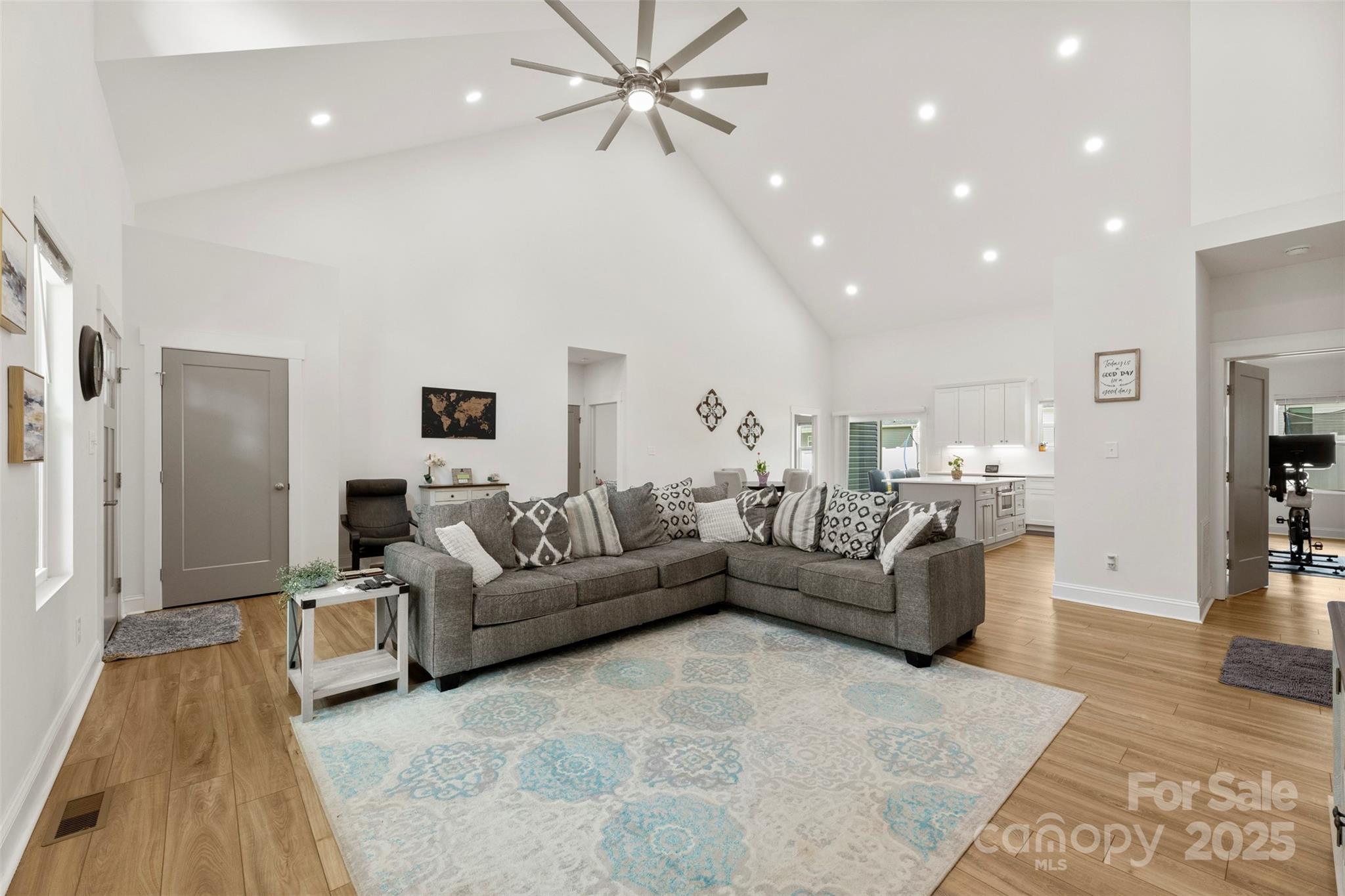 Lakehaven Estates - Residential
