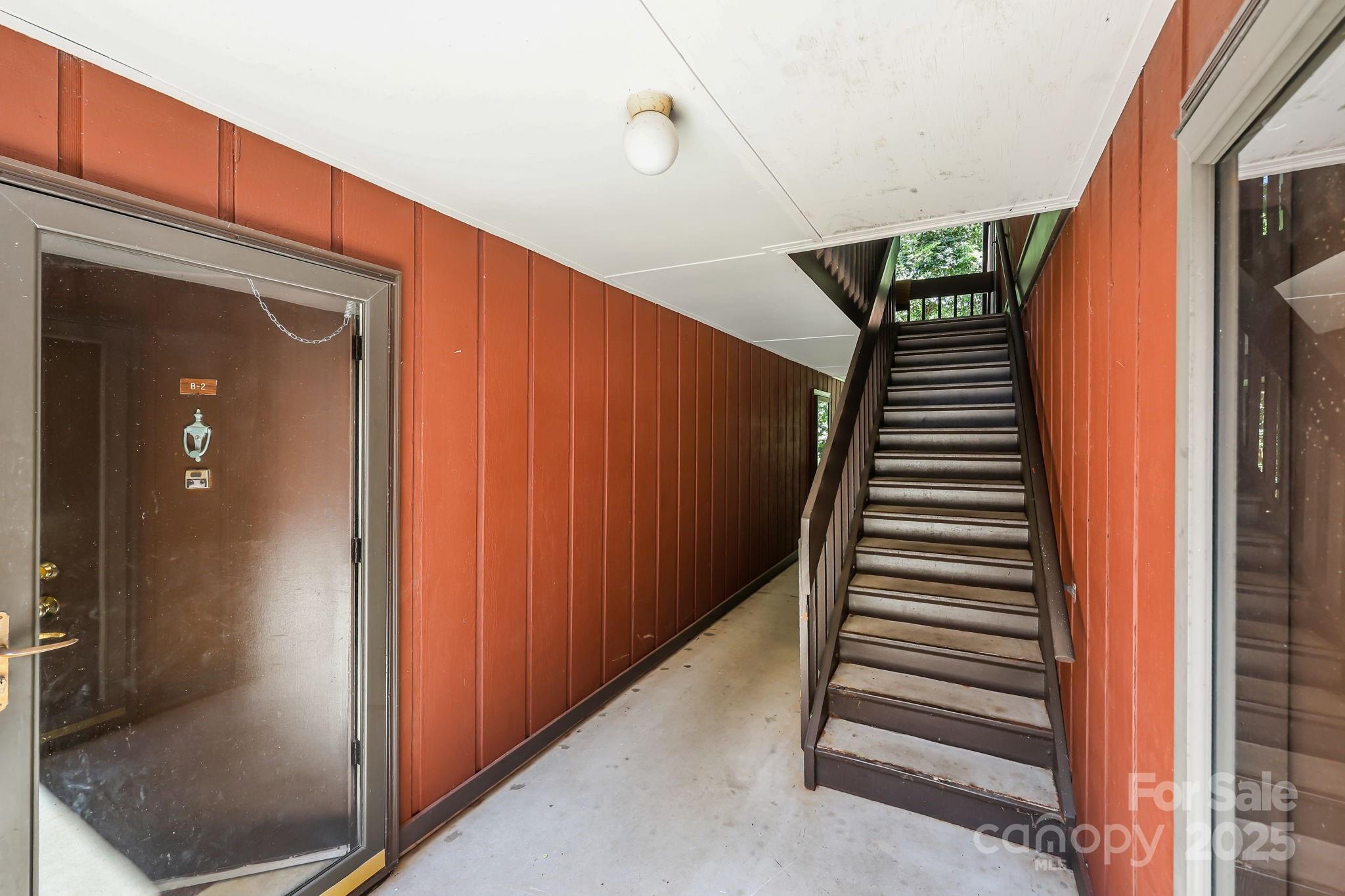 Edgewood Terrace - Residential