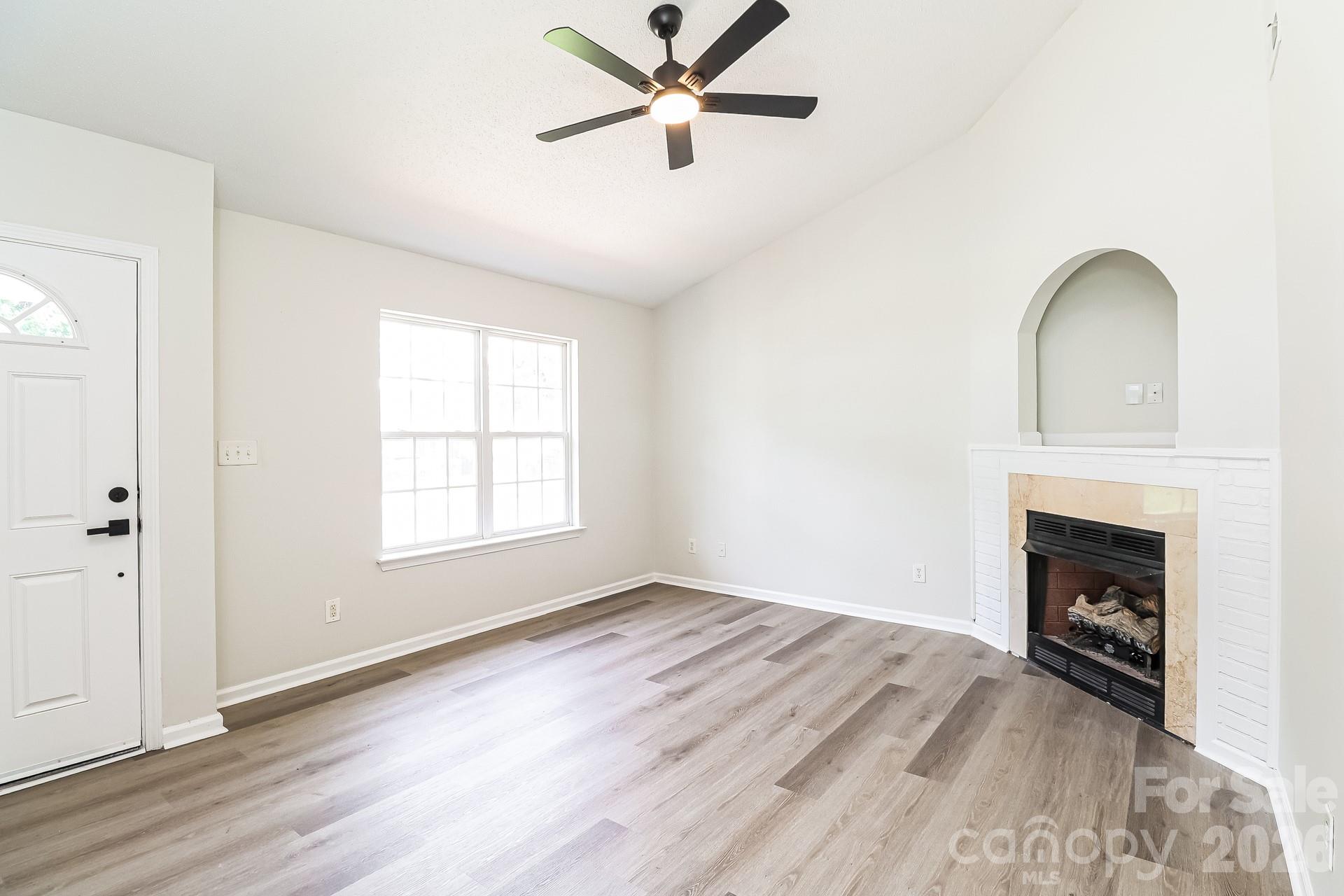 Stewarts Glen - Residential