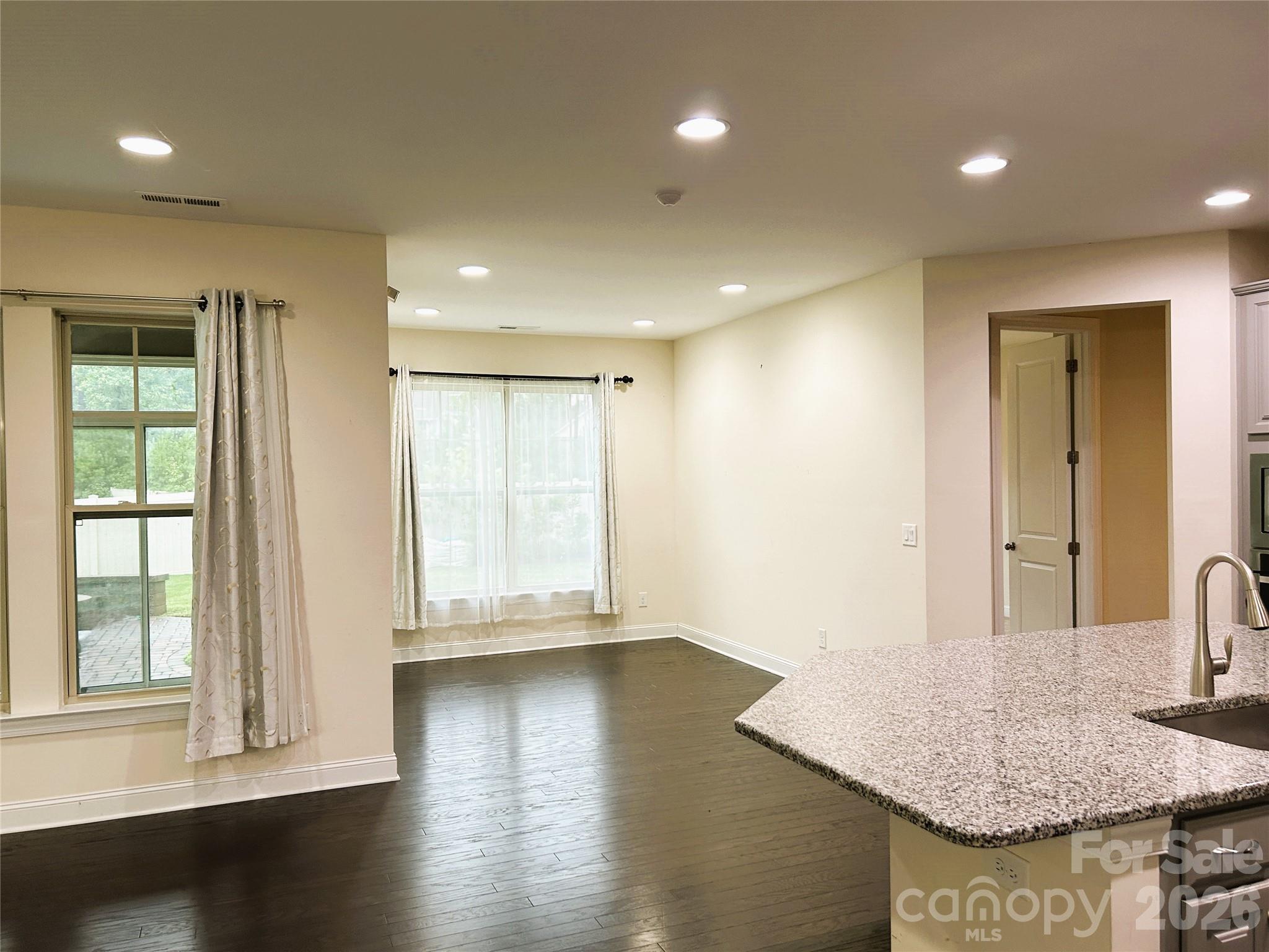 Manor at Oakhaven - Residential
