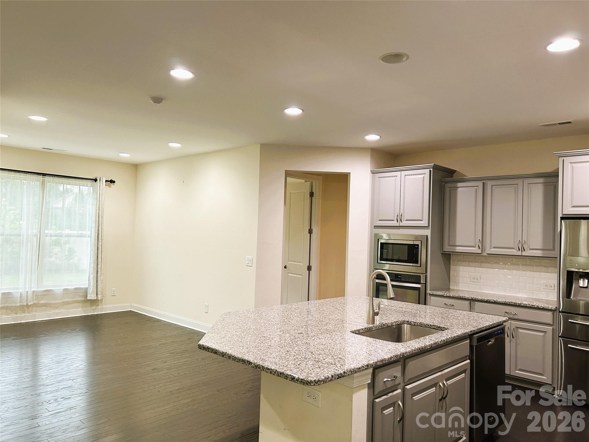 Manor at Oakhaven - Residential