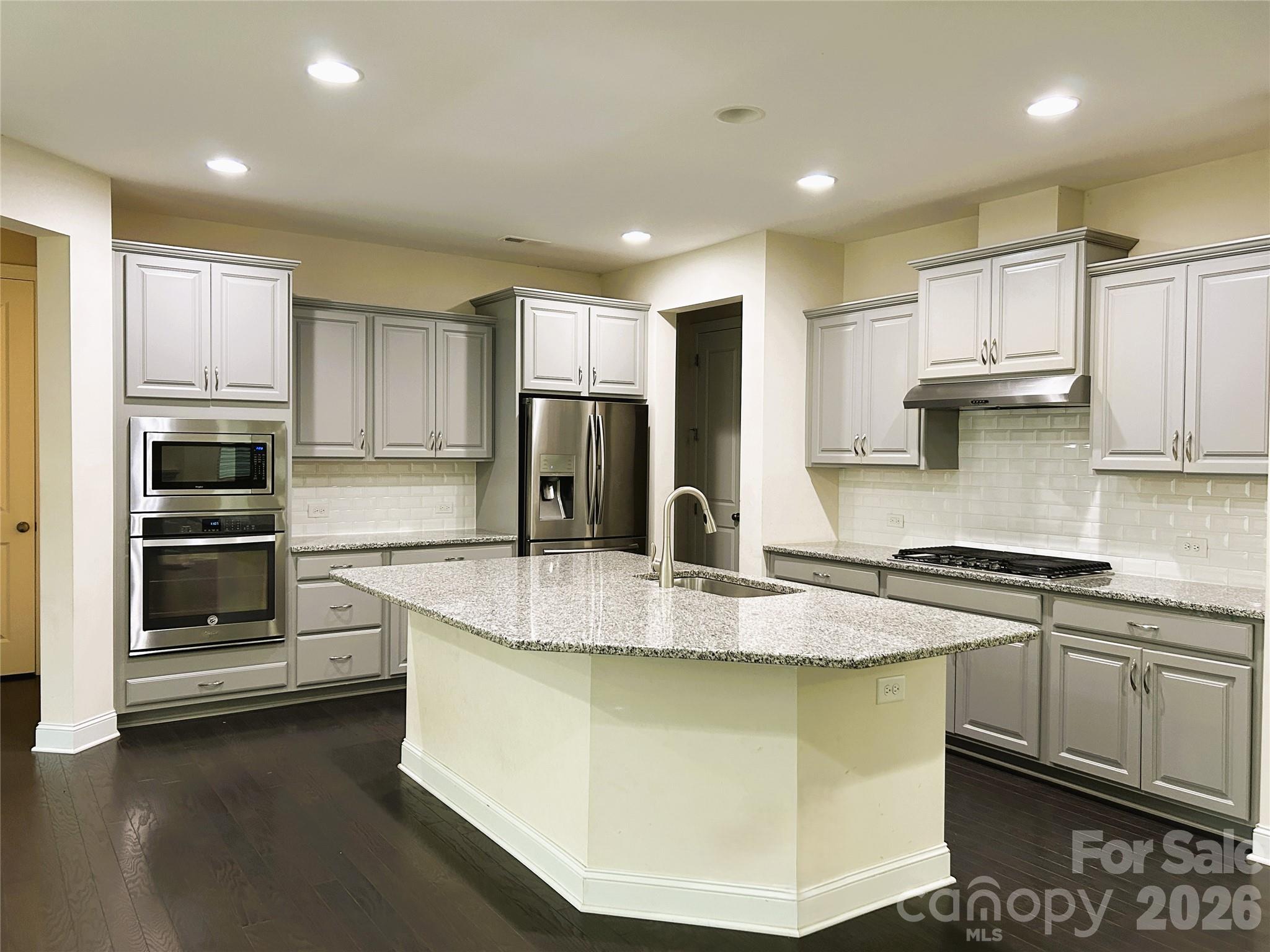 Manor at Oakhaven - Residential